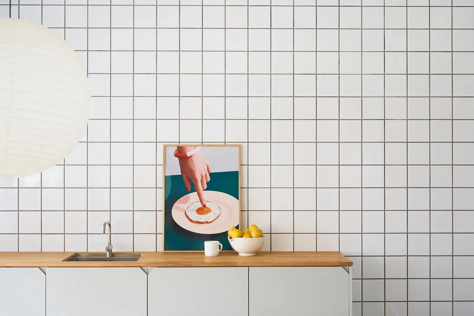 Fried Egg  in Multicolor präsentiert im Onlineshop von KAQTU Design AG. Bild ist von Paper Collective