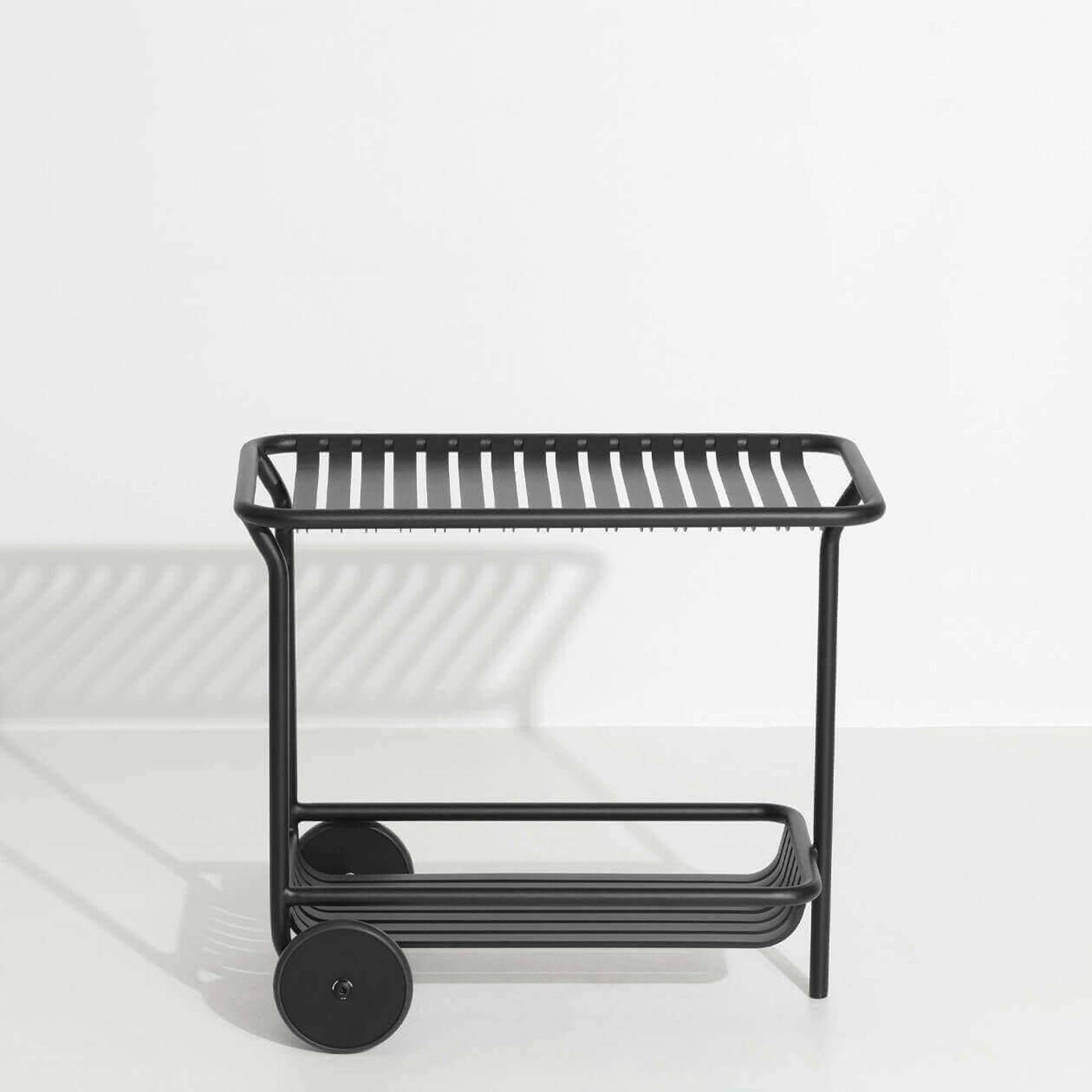 Eleganter Week-End Trolley von Petite Friture für stilvolle Reisen.