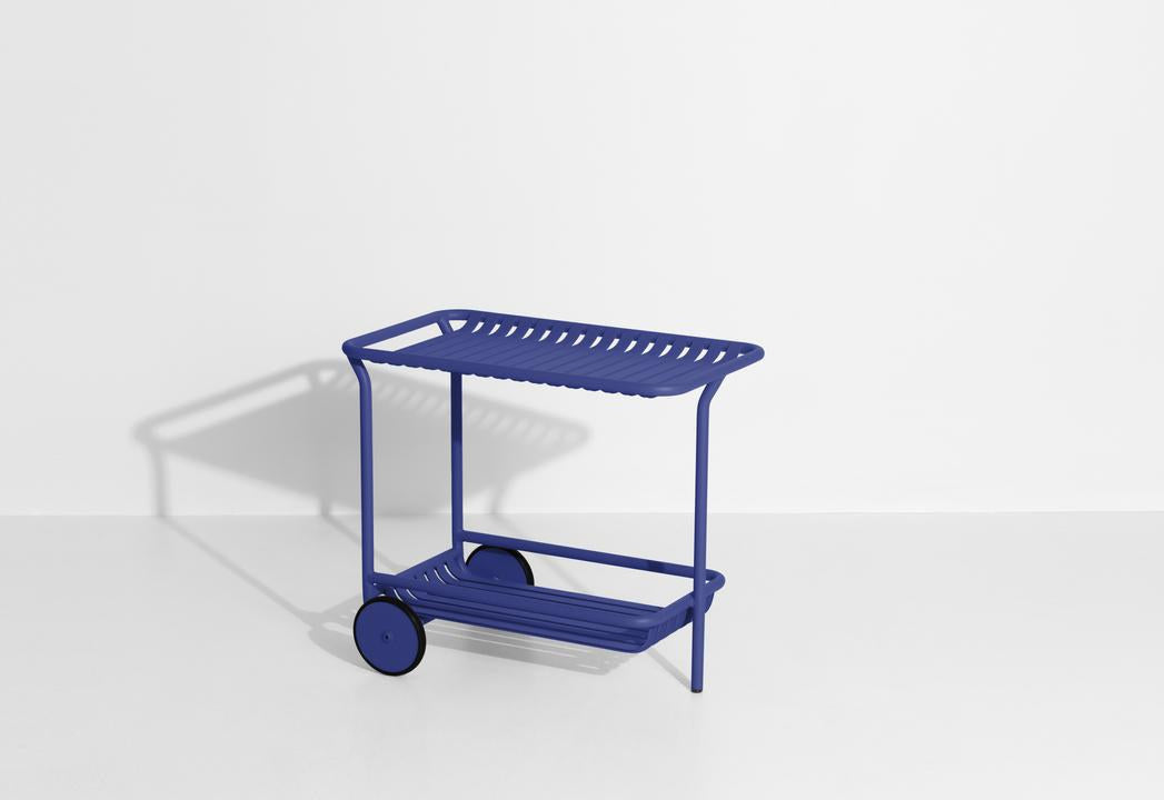 Week-End Trolley in Blue präsentiert im Onlineshop von KAQTU Design AG. Beistelltisch Outdoor ist von Petite Friture
