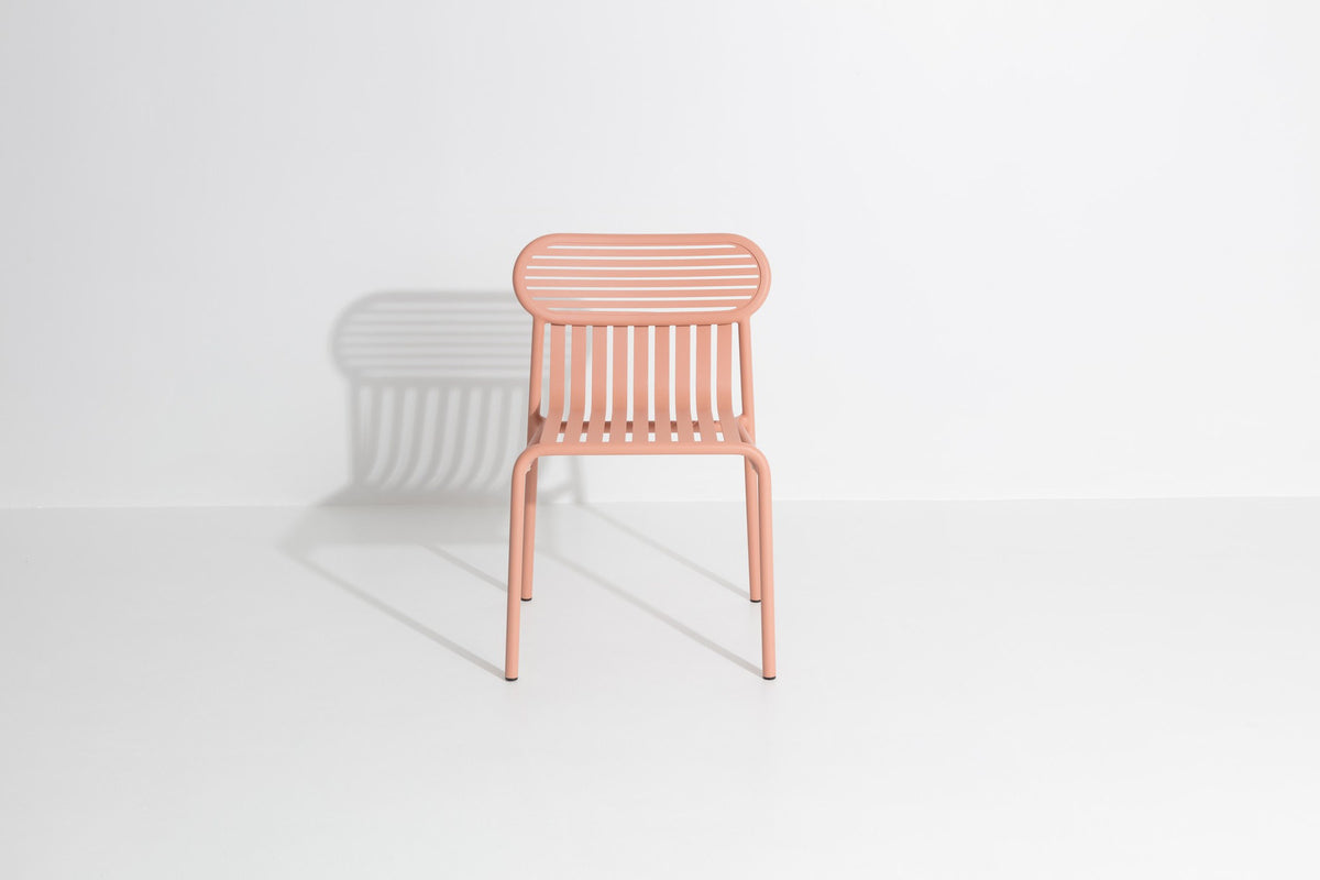 Week-End Gartenstuhl in Blush präsentiert im Onlineshop von KAQTU Design AG. Gartenstuhl ist von Petite Friture