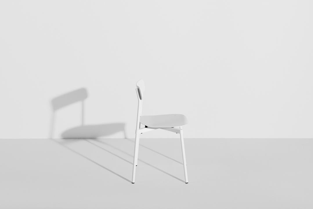 Fromme Stuhl in Gold präsentiert im Onlineshop von KAQTU Design AG. Gartenstuhl ist von Petite Friture