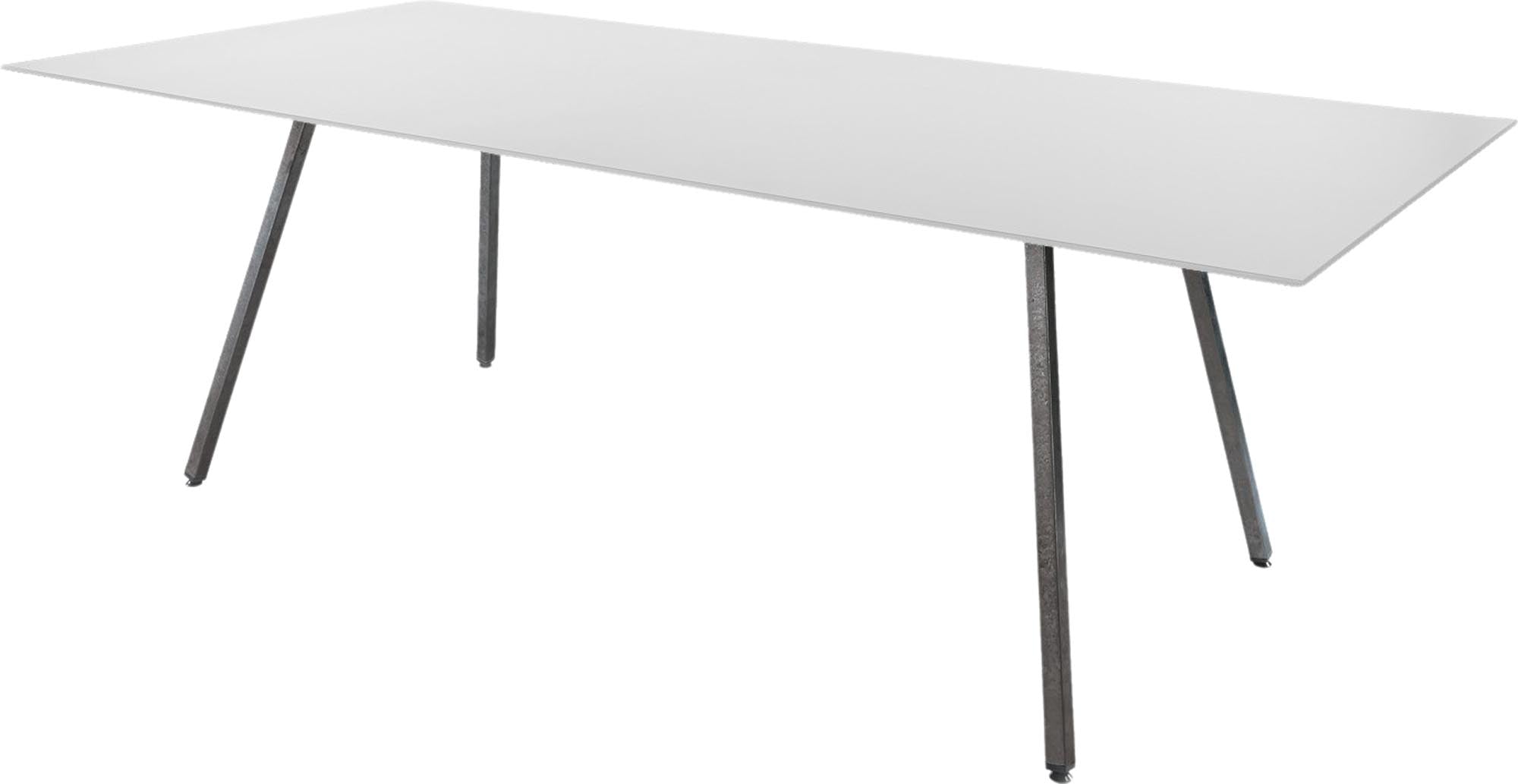 Der Fiberglastisch Chur 160/220 von Schaffner: robust, stilvoll, ideal für den Außenbereich, wetterbeständig und zeitlos.