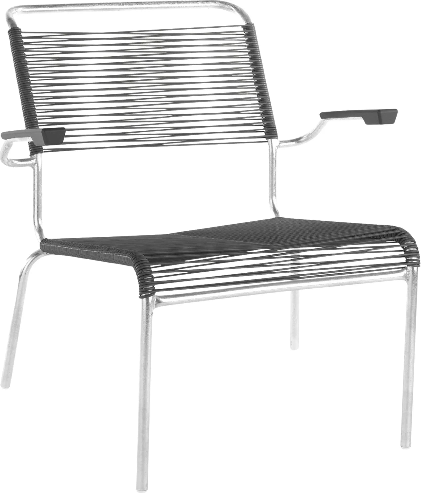 Säntis Lounger: Komfortabler Spaghetti-Stil mit Armlehnen von Schaffner.