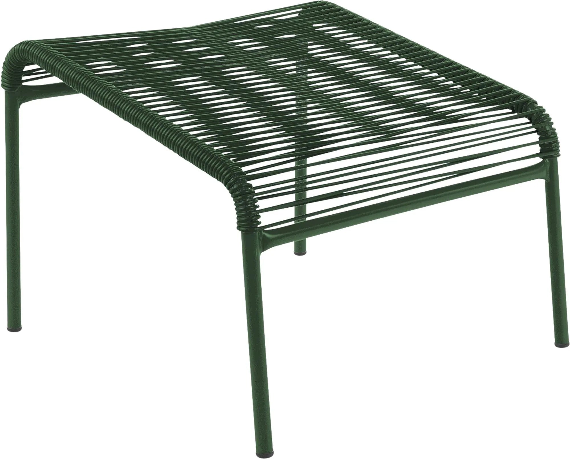 Schaffner Lounger: Bunter Hocker für stilvolle Outdoor-Entspannung.