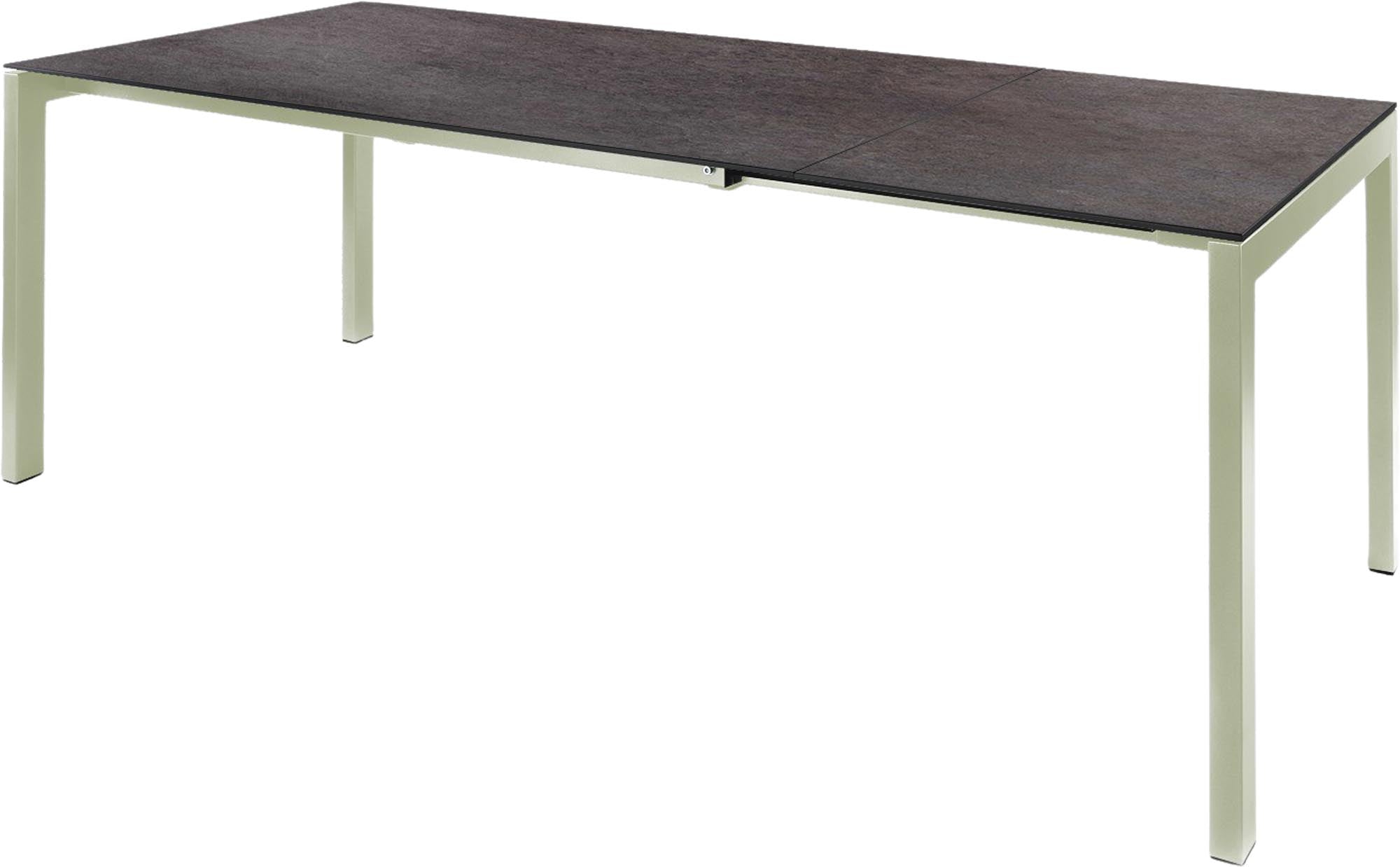 Eleganter und robuster Fiberglastisch Luzern, ausziehbar von 140 auf 200 cm, ideal für gesellige Gartenmomente.