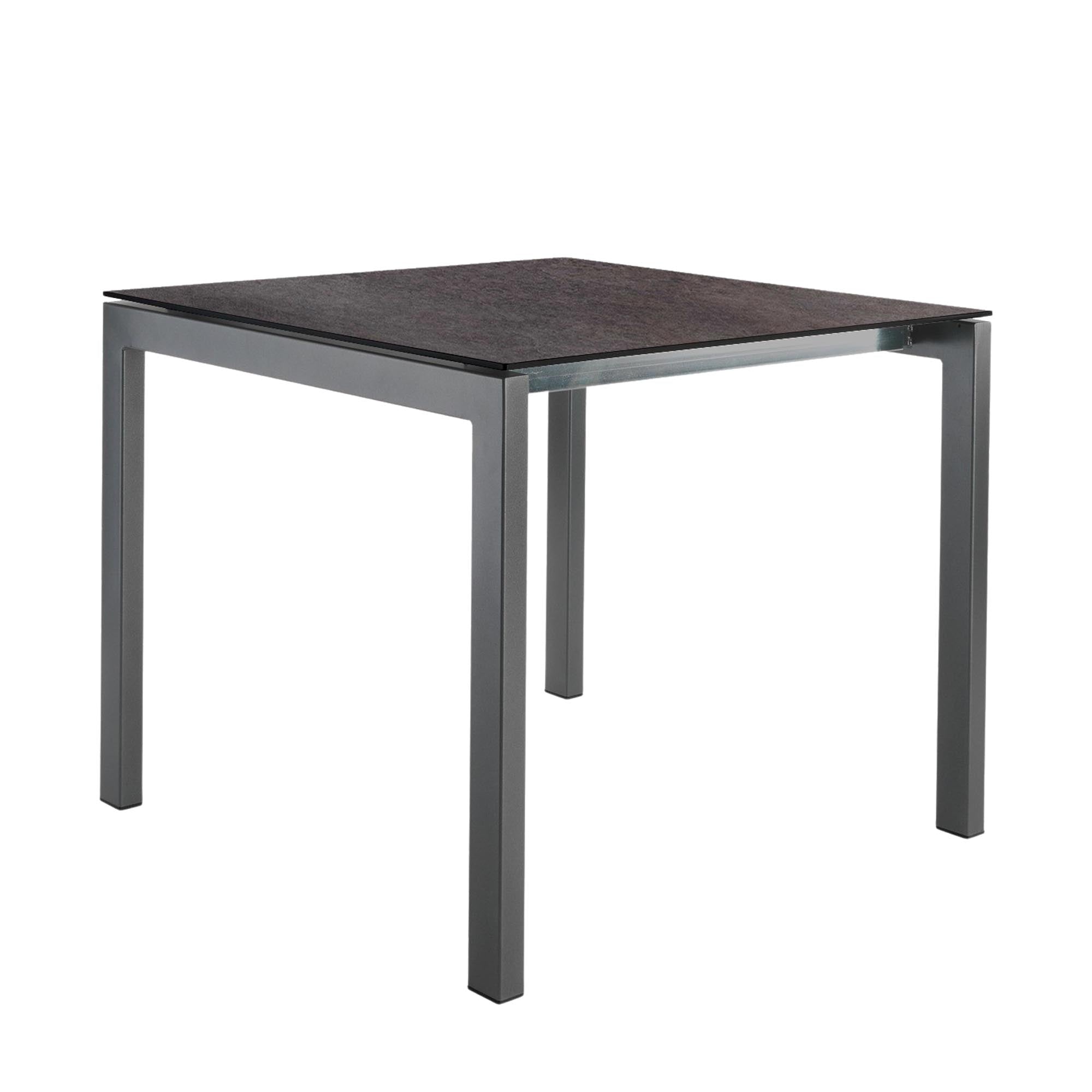 Luzern Glasfaser-Gartentisch Decor 90x90 in Cooperfield präsentiert im Onlineshop von KAQTU Design AG. Gartentisch ist von Schaffner