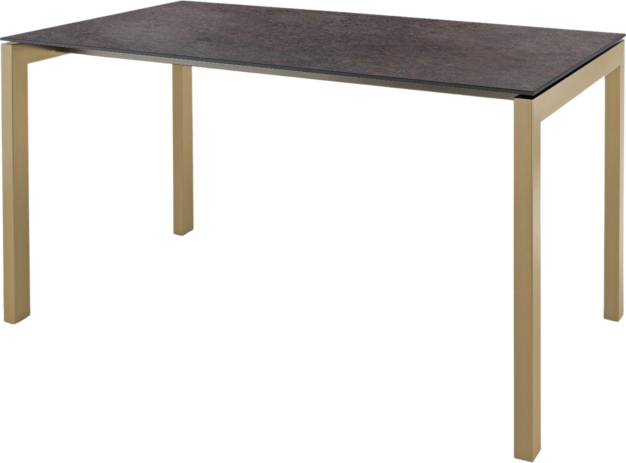 Moderner Fiberglastisch Luzern 160x90 von Schaffner für den Außenbereich.