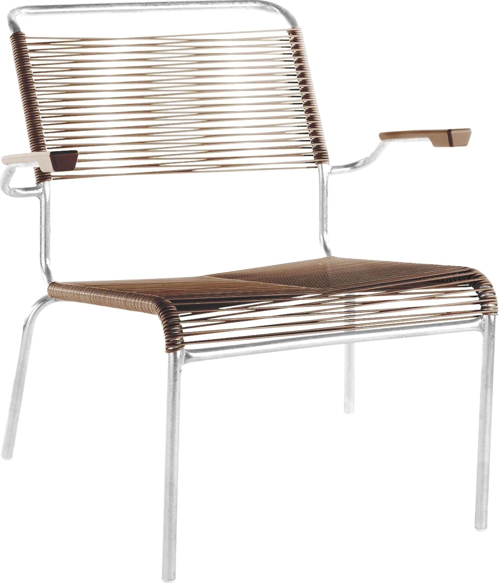 Säntis Lounger: Komfortabler Spaghetti-Stil mit Armlehnen von Schaffner.