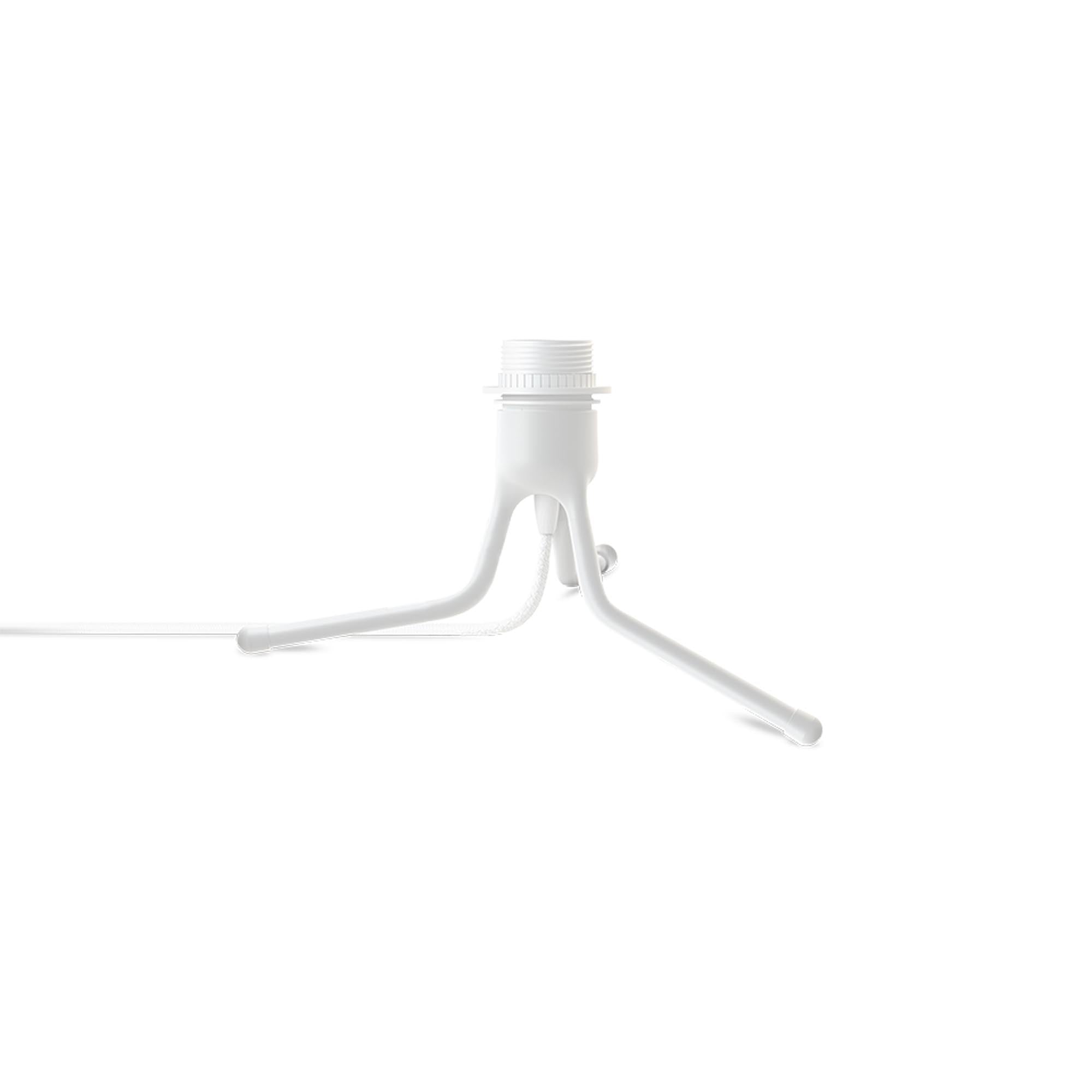 Vielseitige Tripod Base von Umage für kreative Lichtgestaltung.