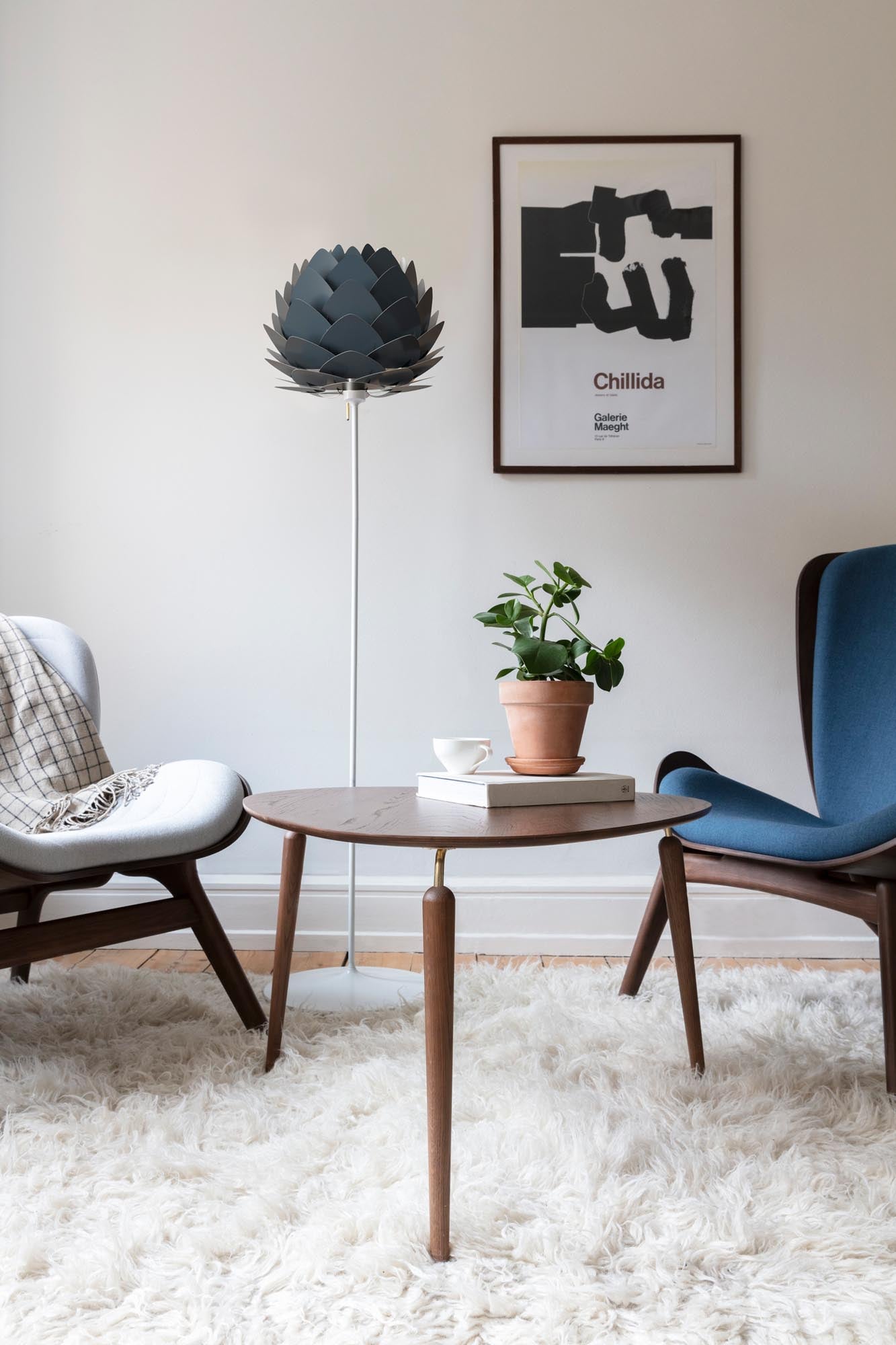 Hang out side table