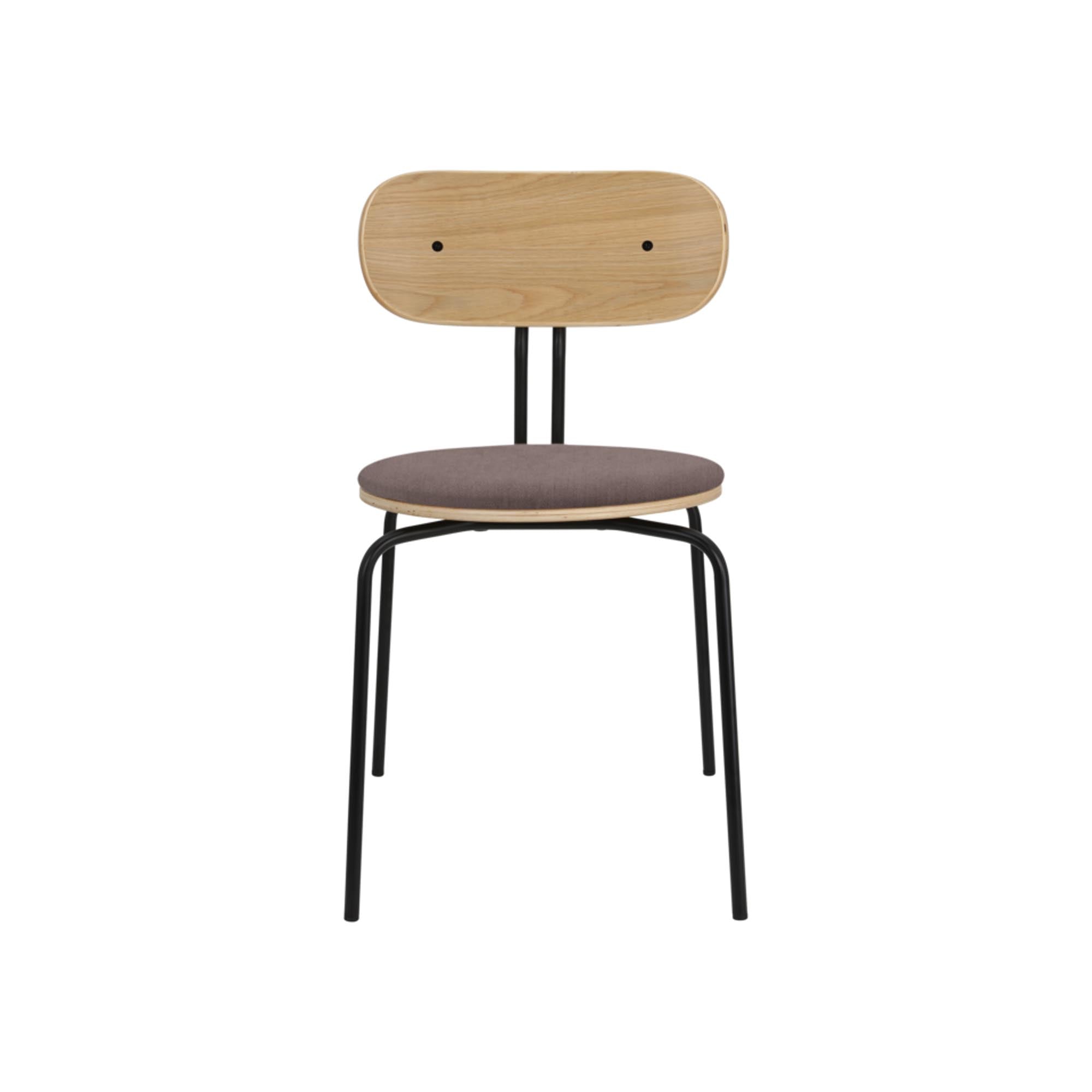 Curious Stuhl von Umage: Komfort und Stil in perfekter Harmonie.