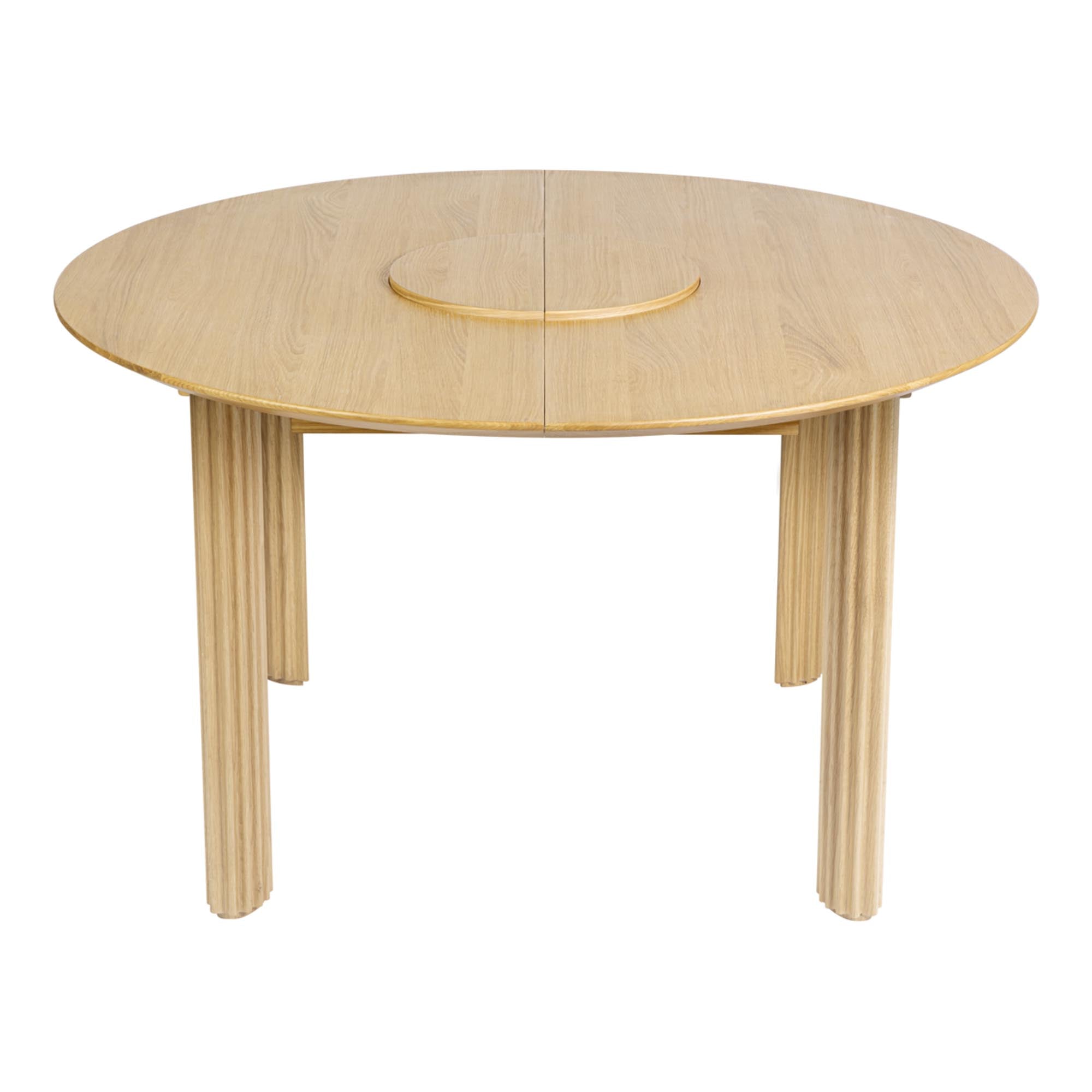 Vielseitiger Umage Comfort Circle Tisch, ideal für gesellige Runden.