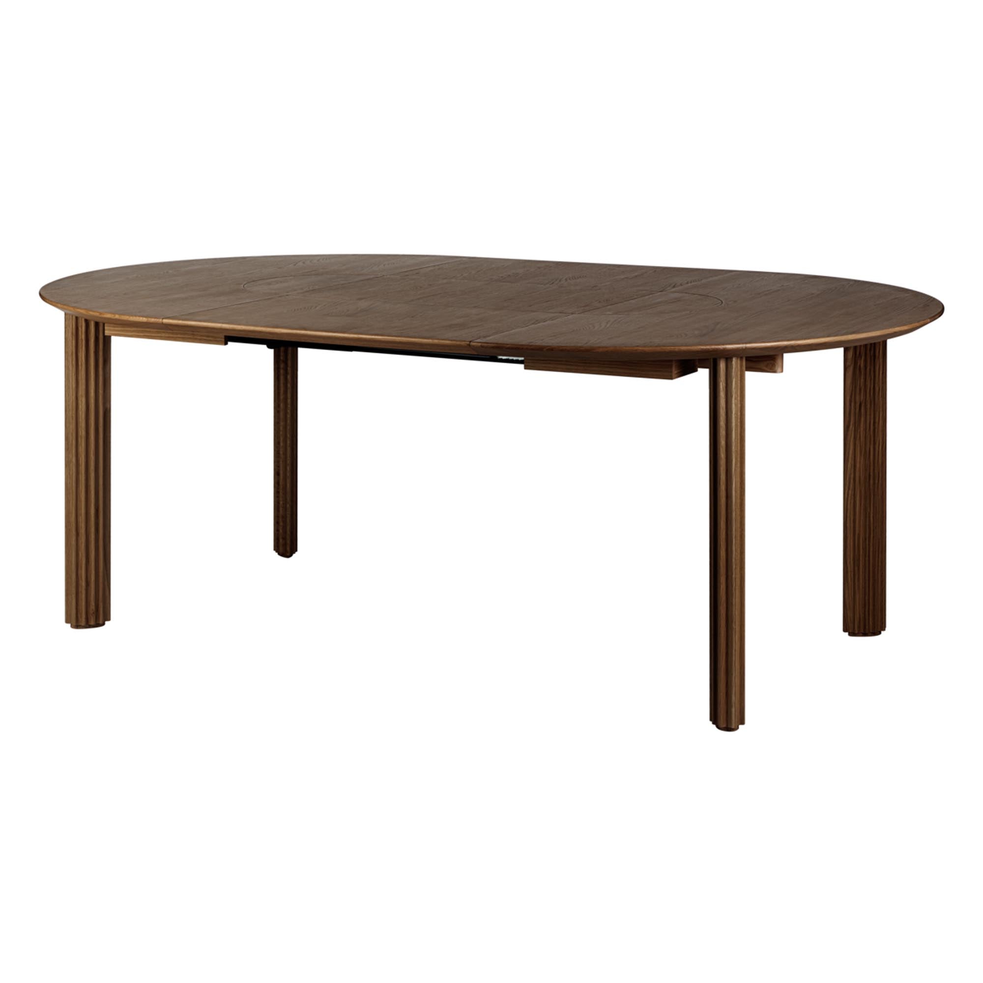 Stilvoller Umage Comfort Circle Tisch, erweiterbar für grosse Feiern.