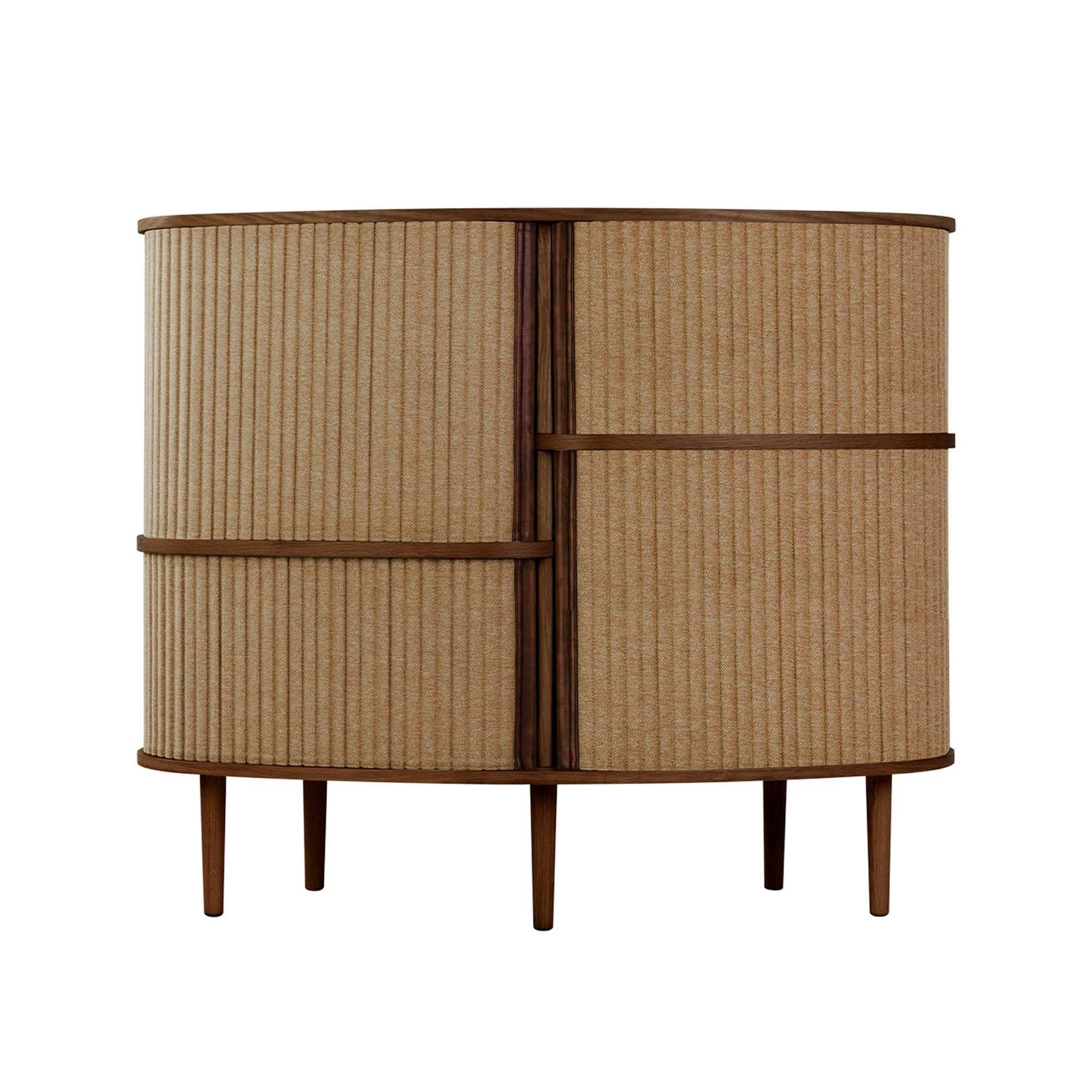 Audacious Highboard  in Sugar Brown präsentiert im Onlineshop von KAQTU Design AG. High-Sideboard ist von Umage