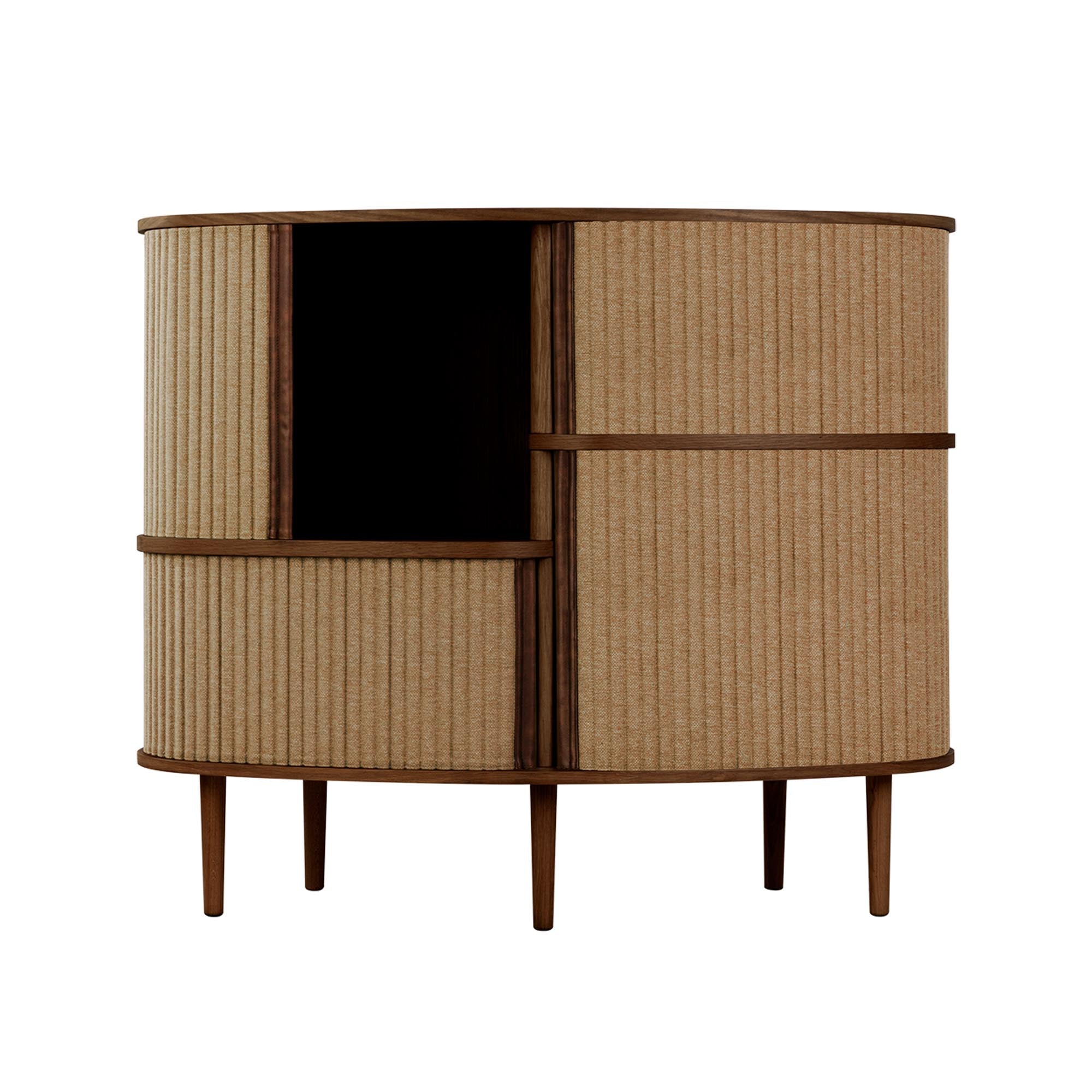 Audacious Highboard  in Sugar Brown präsentiert im Onlineshop von KAQTU Design AG. High-Sideboard ist von Umage