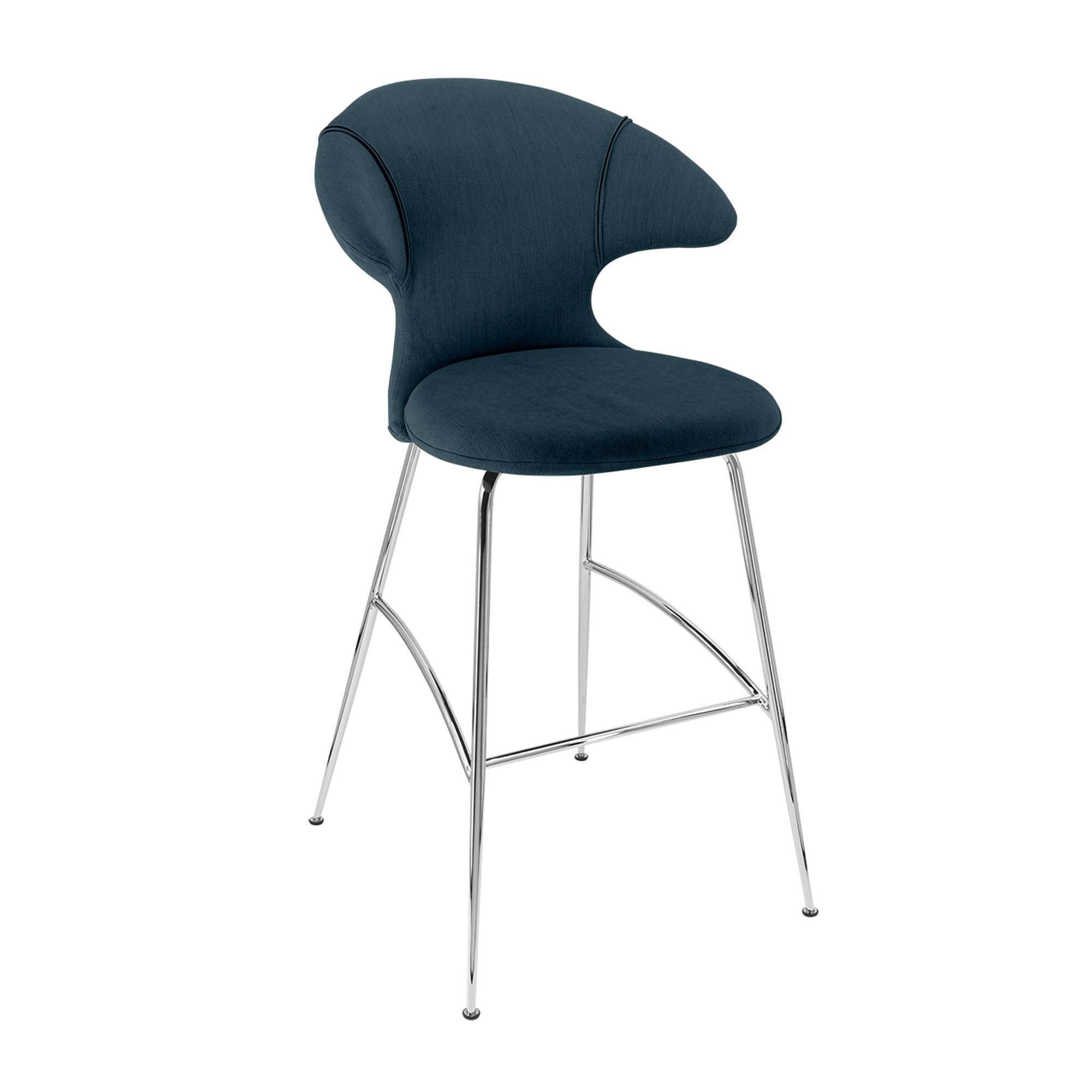Eleganter Umage Barstuhl: Zeitloses Design für stilvolle Räume.