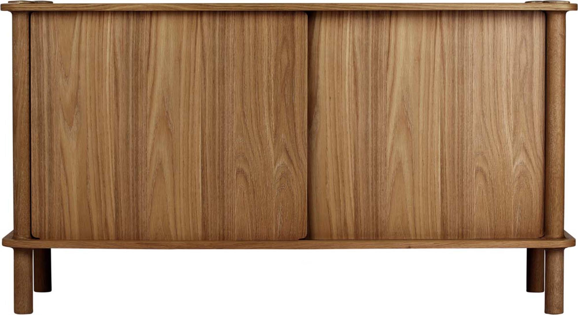 Italic Sideboard mit 2 Holztüren in Eiche präsentiert im Onlineshop von KAQTU Design AG. Sideboard ist von Umage