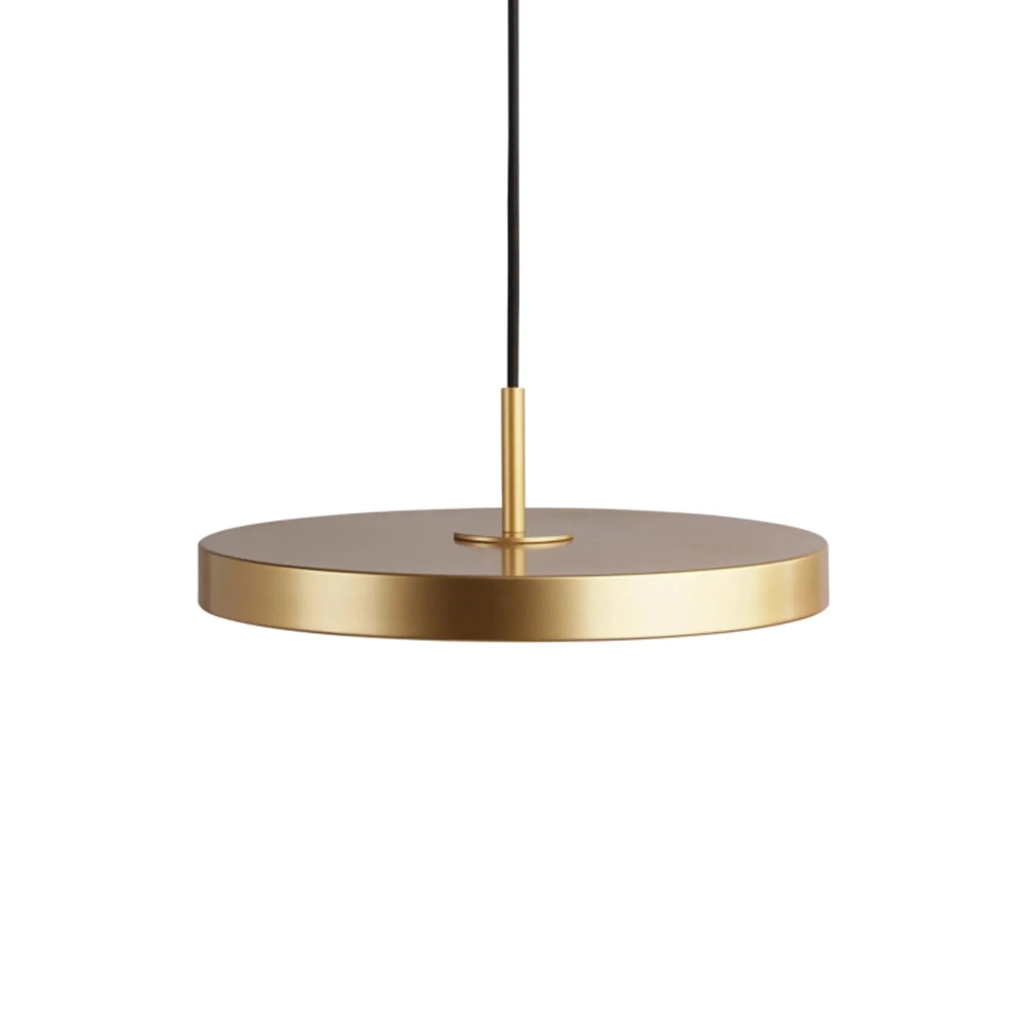 Die Asteria Mini Pendelleuchte von Umage vereint minimalistisches Design mit dimmbarer LED-Technologie und ist in vielen Farben erhältlich.