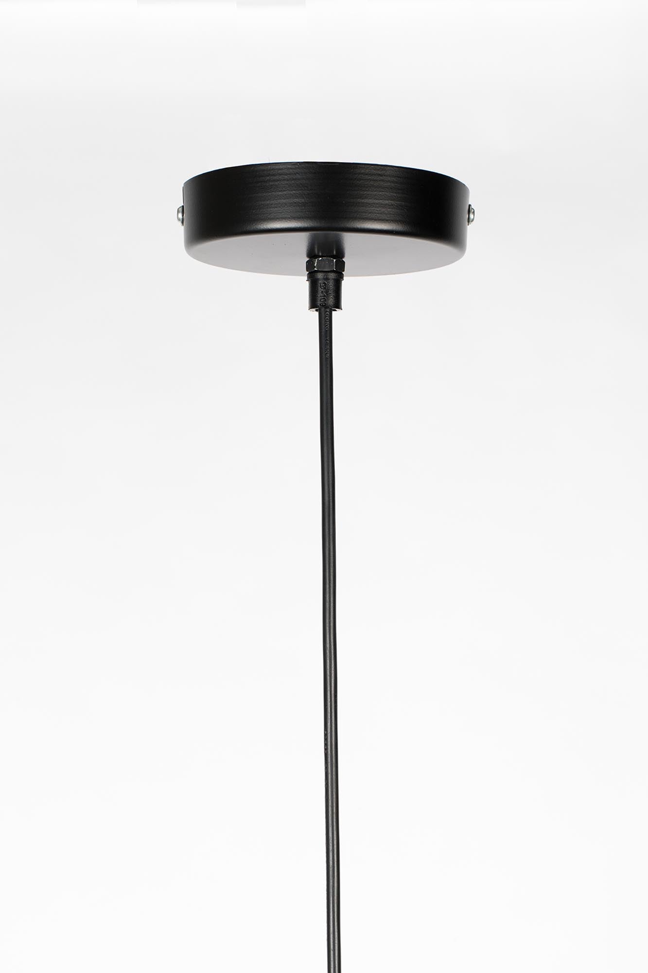 Pendelleuchte Lena von White Label Living: Stilvolle Lichtquelle für ein zeitgemäßes Ambiente in jedem Raum.