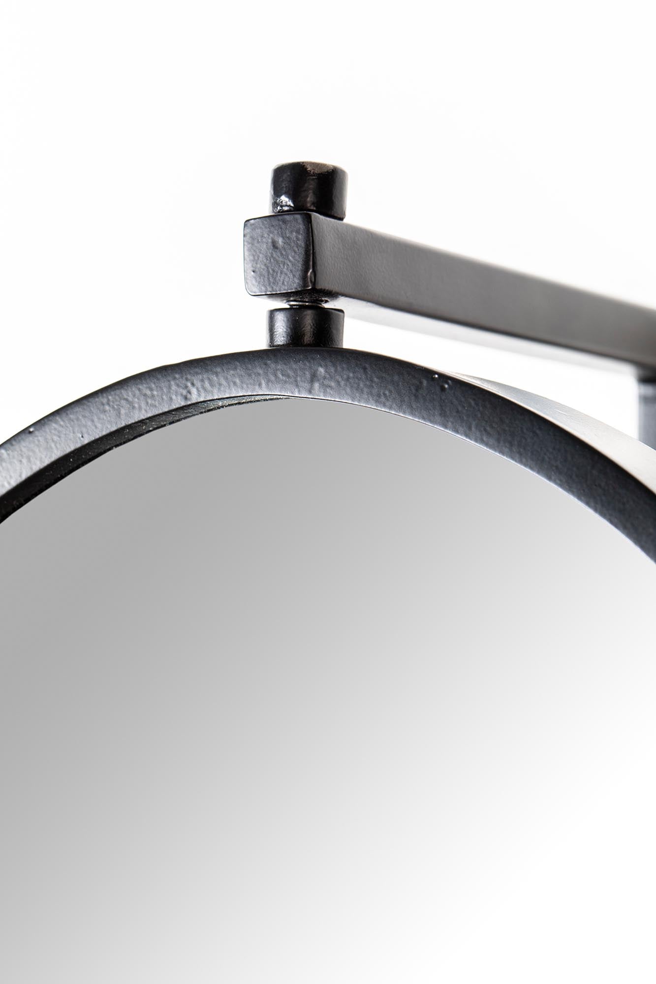 Spiegel LARA in Schwarz präsentiert im Onlineshop von KAQTU Design AG. Spiegel ist von White Label Living