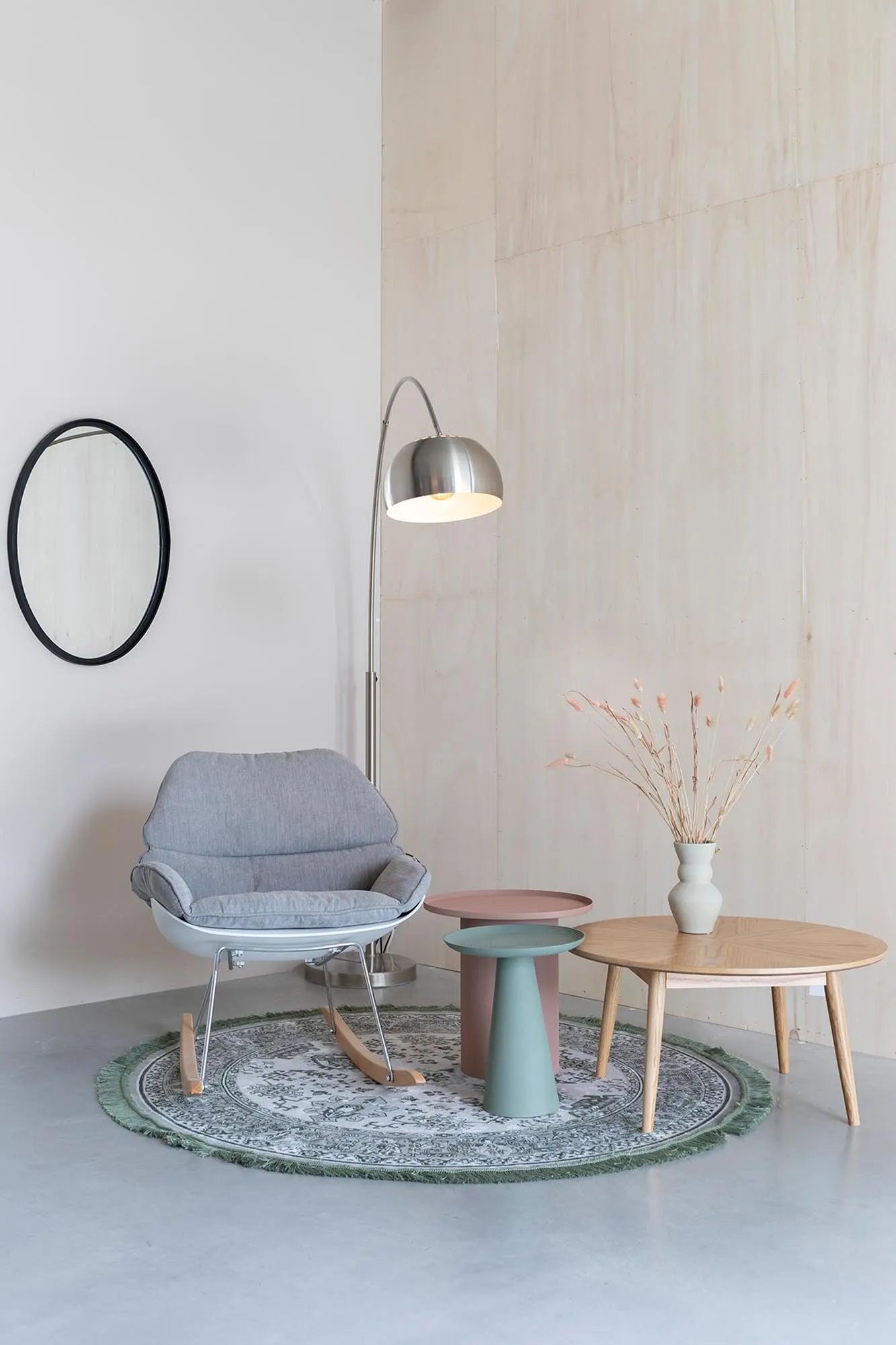 Eleganter MATZ OVAL Spiegel von White Label Living für Ihr Zuhause.