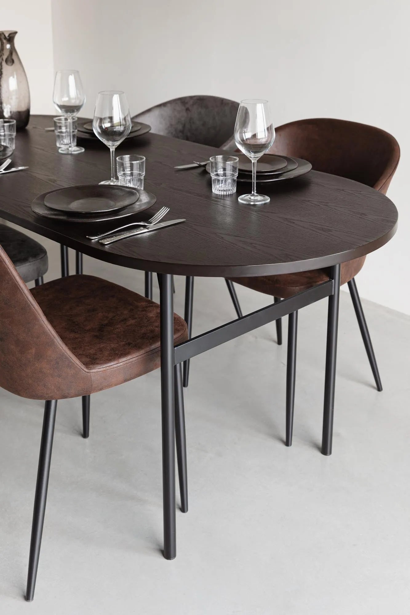 Eleganter Esstisch Marcio: Stilvolles Design von White Label Living.