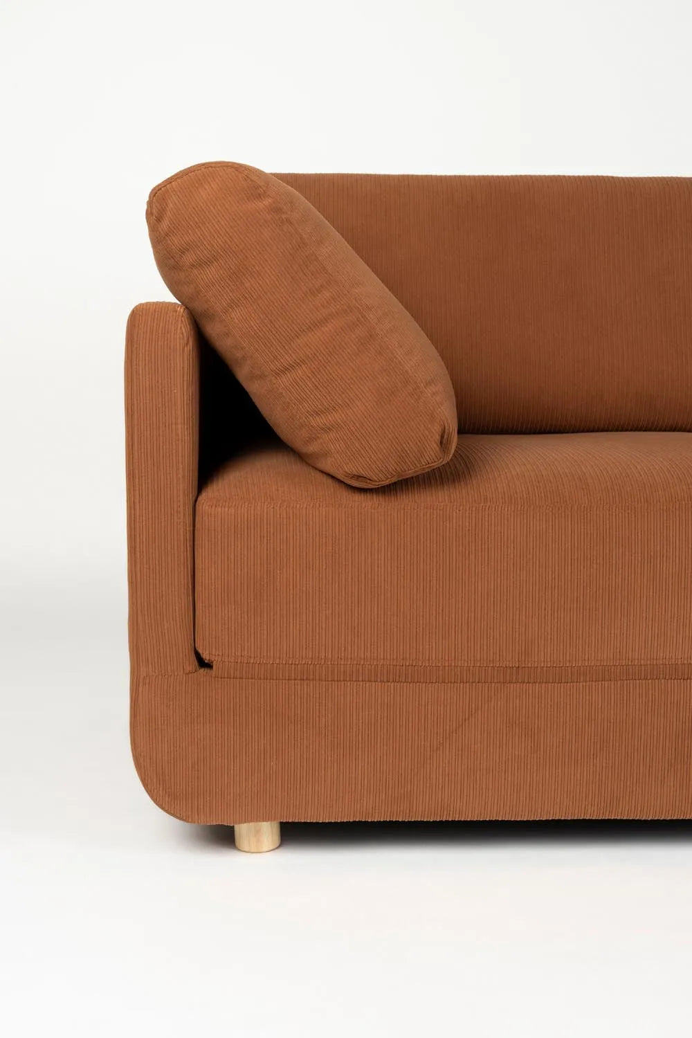 Norah Schlafsofa Braun in Brown präsentiert im Onlineshop von KAQTU Design AG. Tagesbett ist von White Label Living