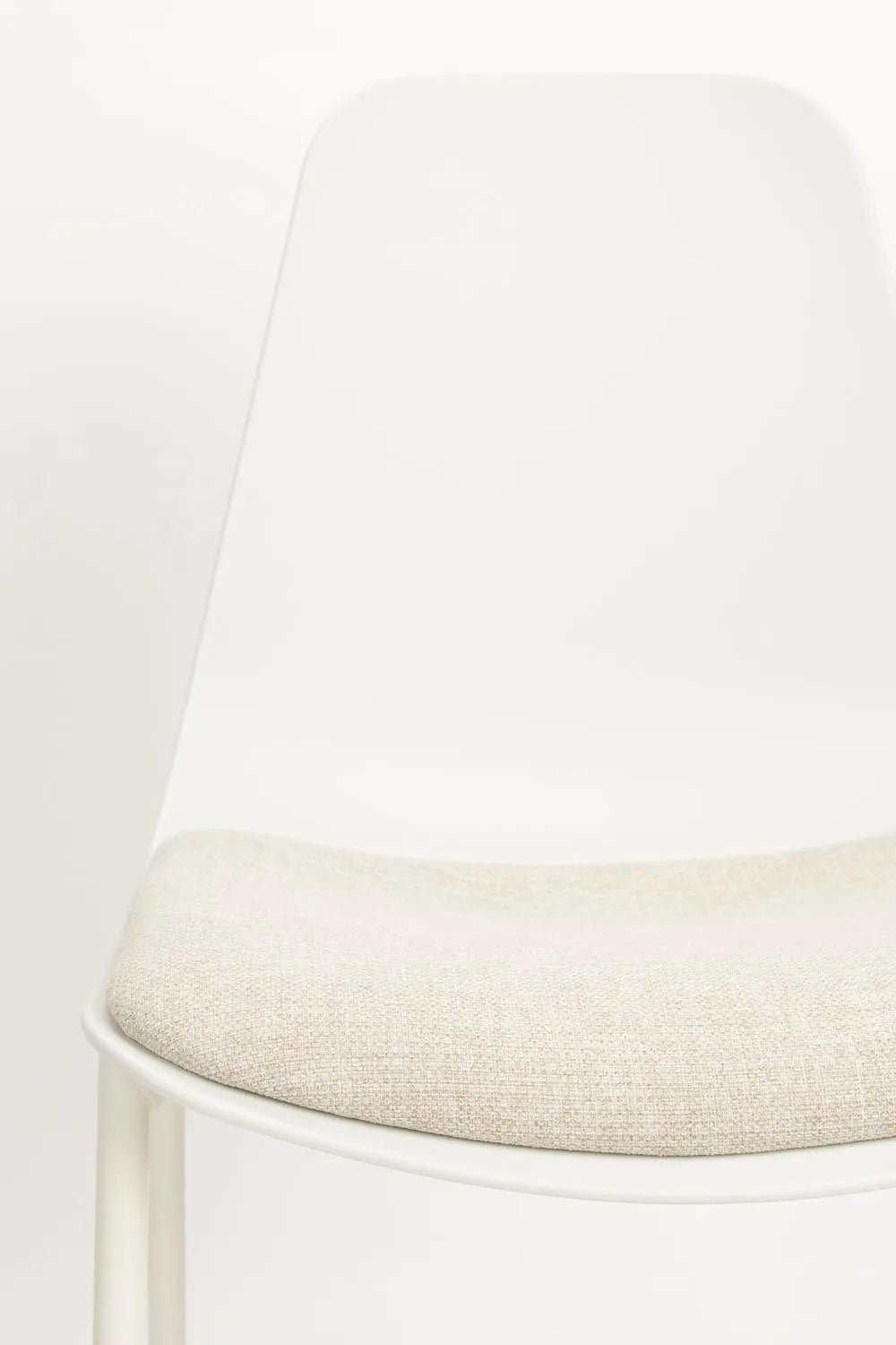 Stuhl Jeffrey White in White präsentiert im Onlineshop von KAQTU Design AG. Stuhl ist von White Label Living