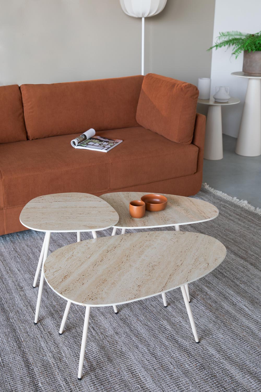 Faiz Beistelltisch 3er-Set in Beige präsentiert im Onlineshop von KAQTU Design AG. Beistelltisch ist von White Label Living