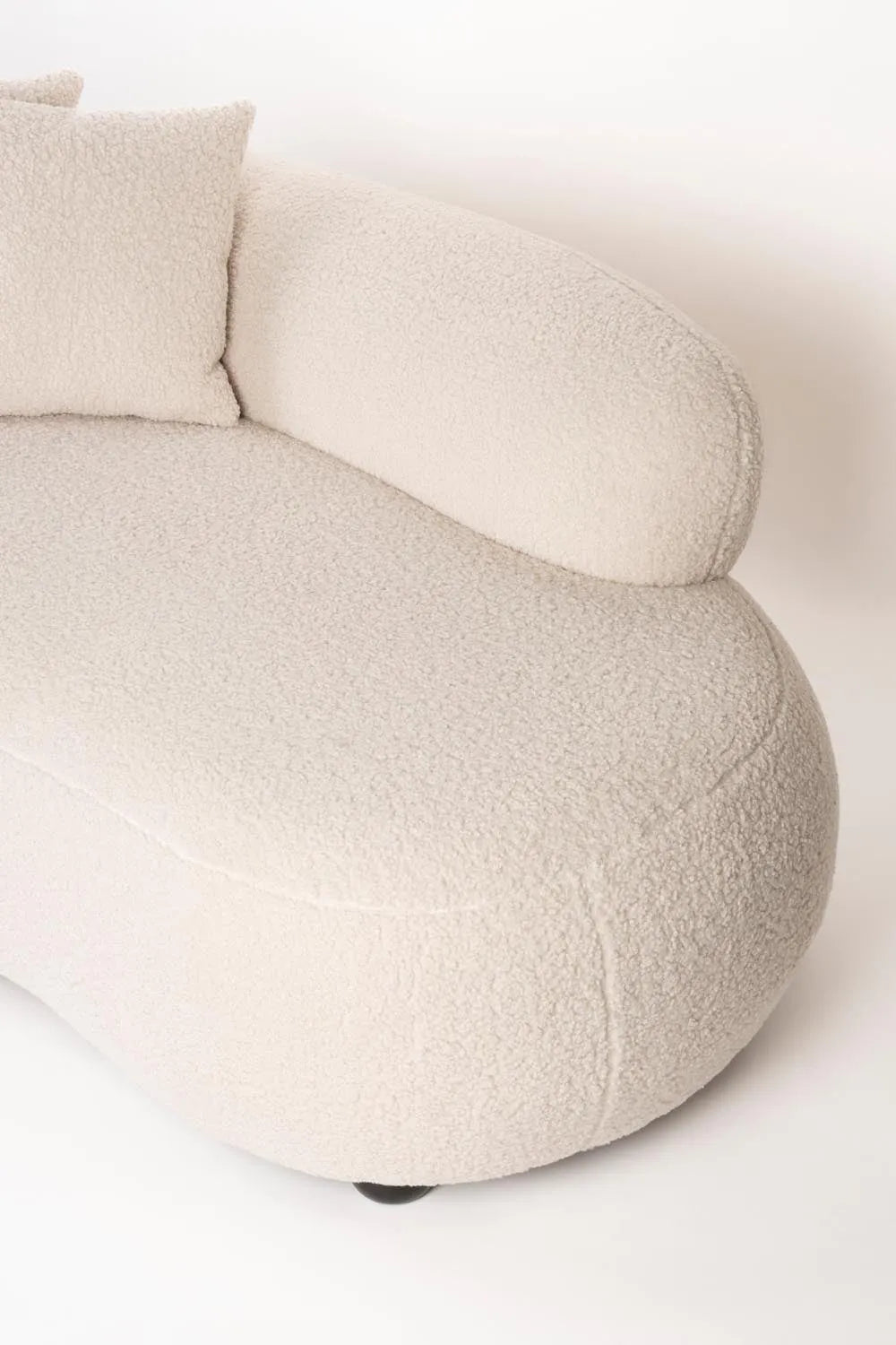 Sofa Noxx in White präsentiert im Onlineshop von KAQTU Design AG. 4er Sofa ist von White Label Living