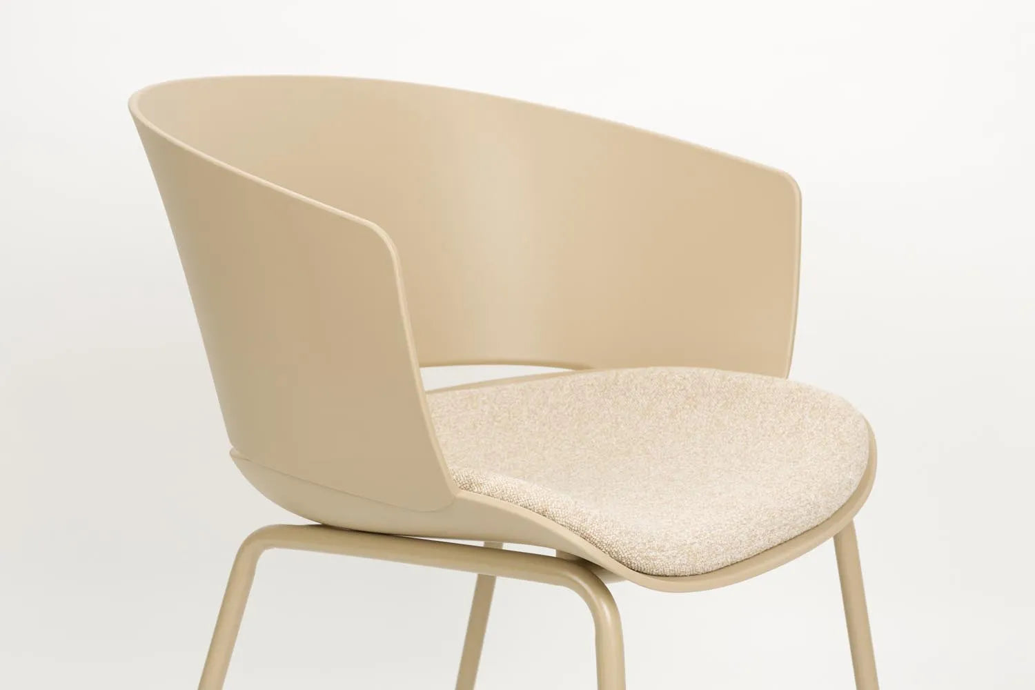 Stuhl Jessica Beige – Modernes Design für Esszimmer und Wohnzimmer