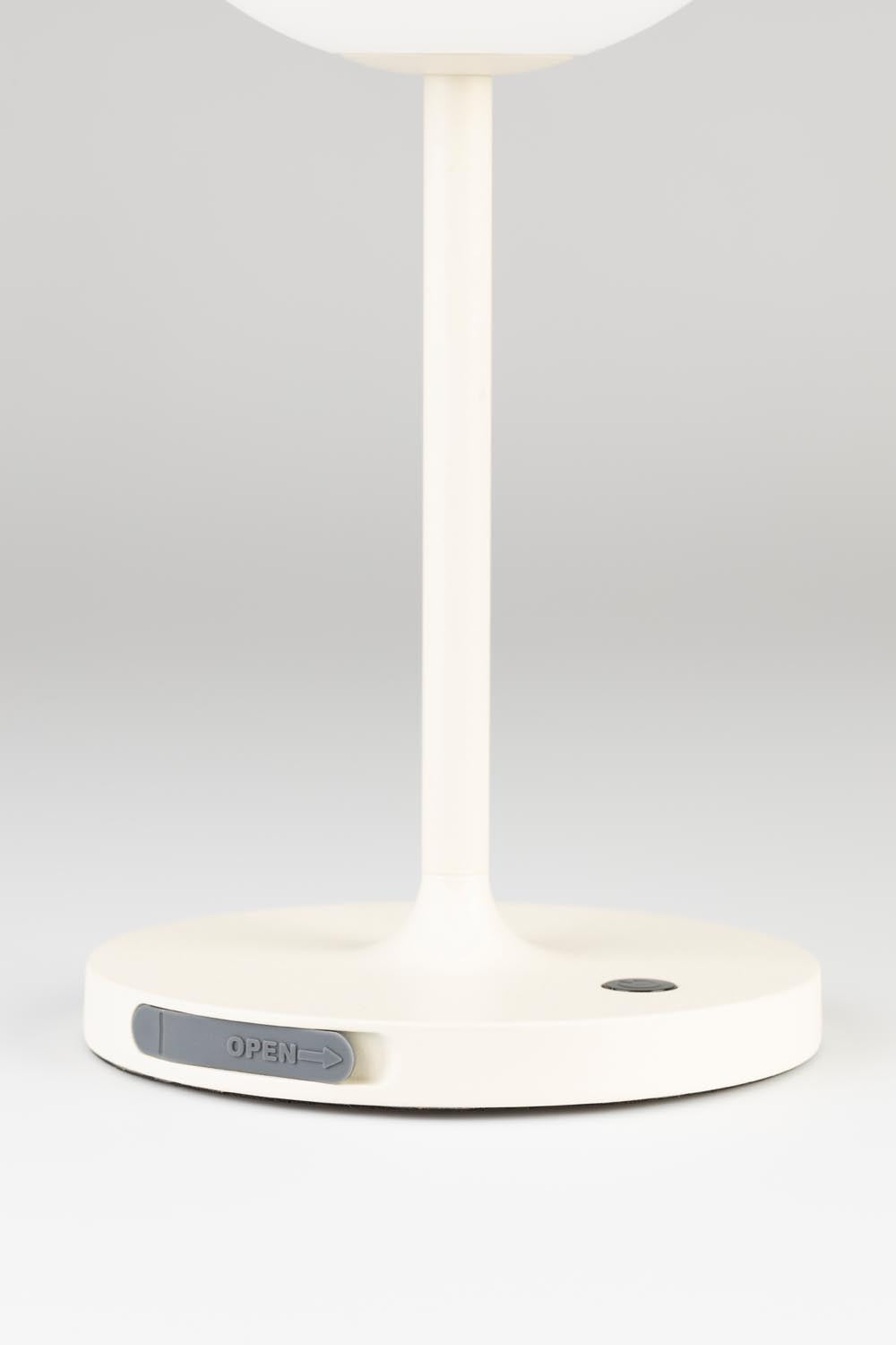 Tischlampe Hub Beige in Beige präsentiert im Onlineshop von KAQTU Design AG. Tischleuchte ist von White Label Living