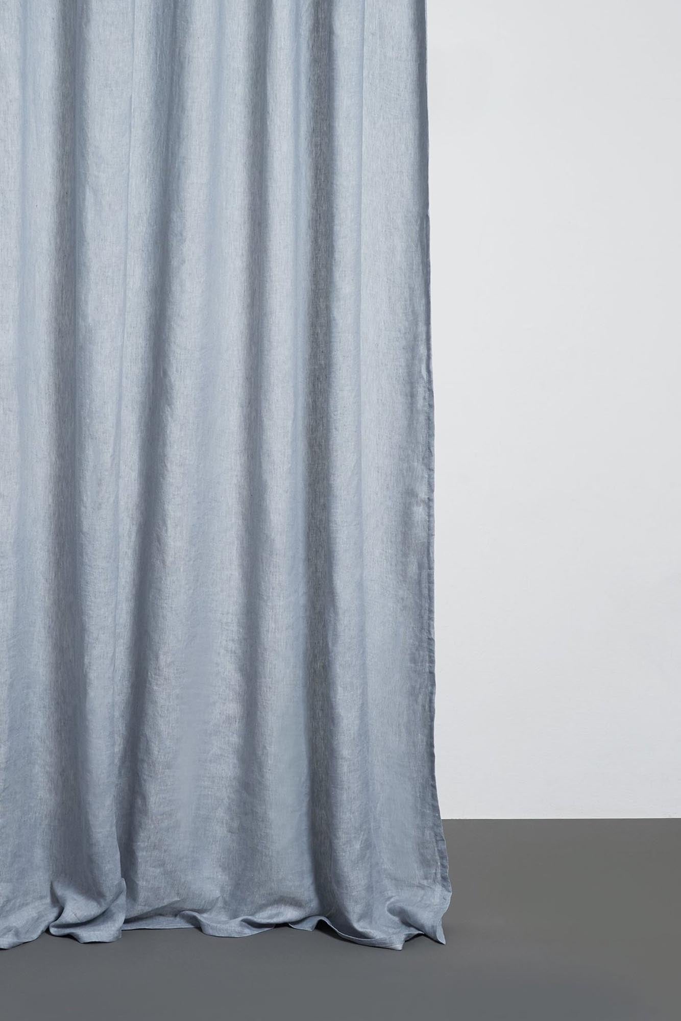 Eleganter Two Tone Vorhang von ZigZagZurich im trendigen Stonewashed-Design.