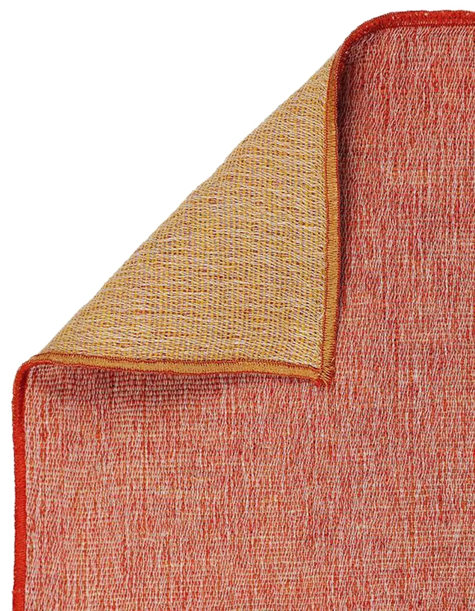 Eleganter Bettüberwurf Mona von ZigZagZurich in einzigartigem Design.