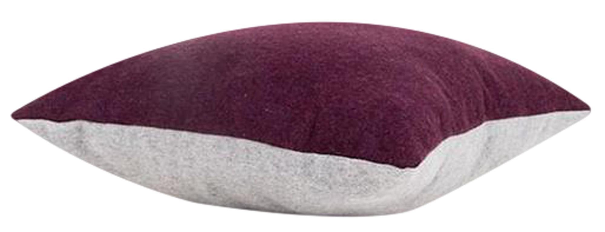 Pillow reference Bonnie & Clyde