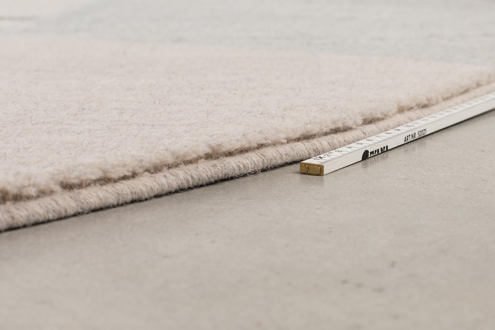 Teppich Bliss in Grau/Blau präsentiert im Onlineshop von KAQTU Design AG. Teppich ist von Zuiver