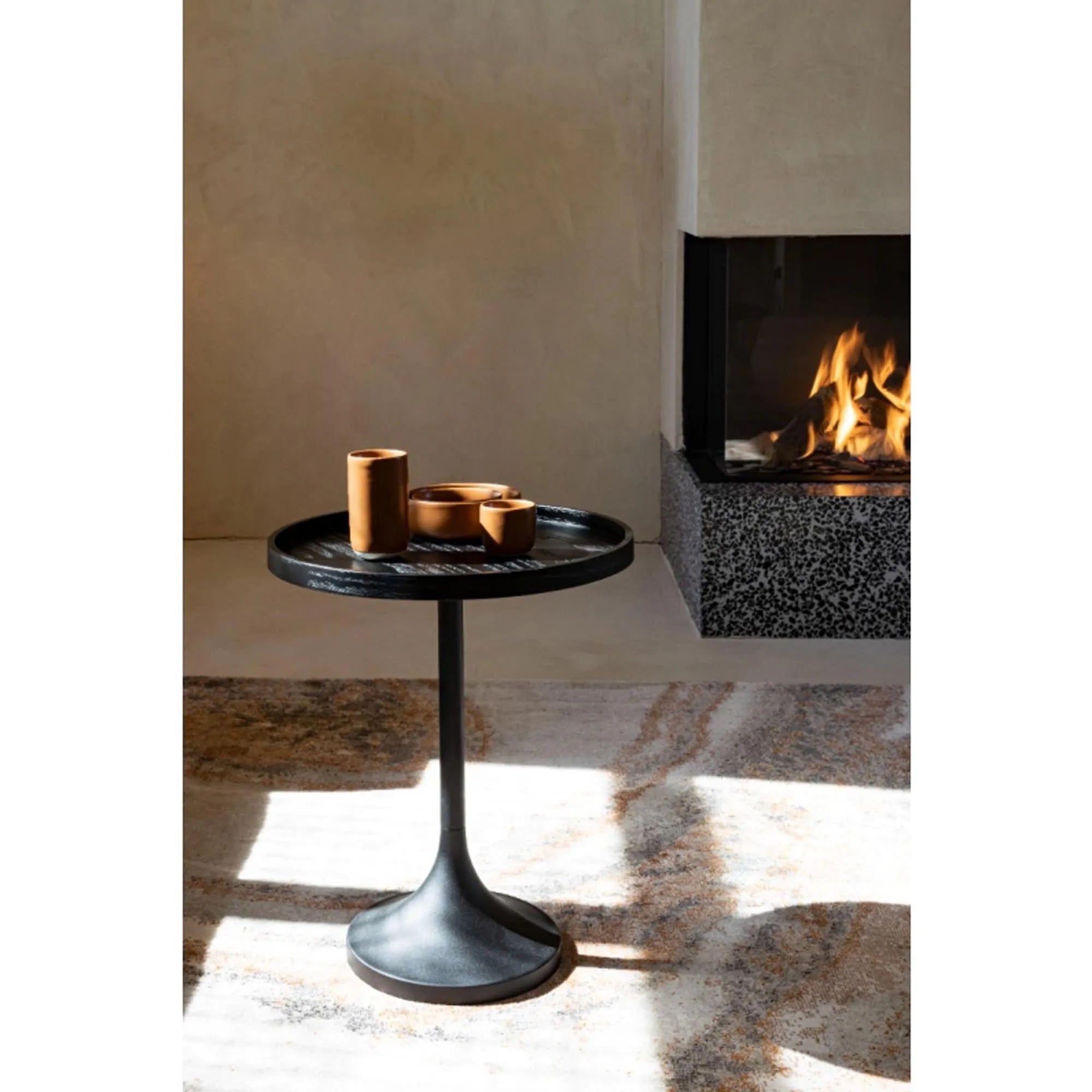 Teppich Solar in Grau/Terra präsentiert im Onlineshop von KAQTU Design AG. Teppich ist von Zuiver