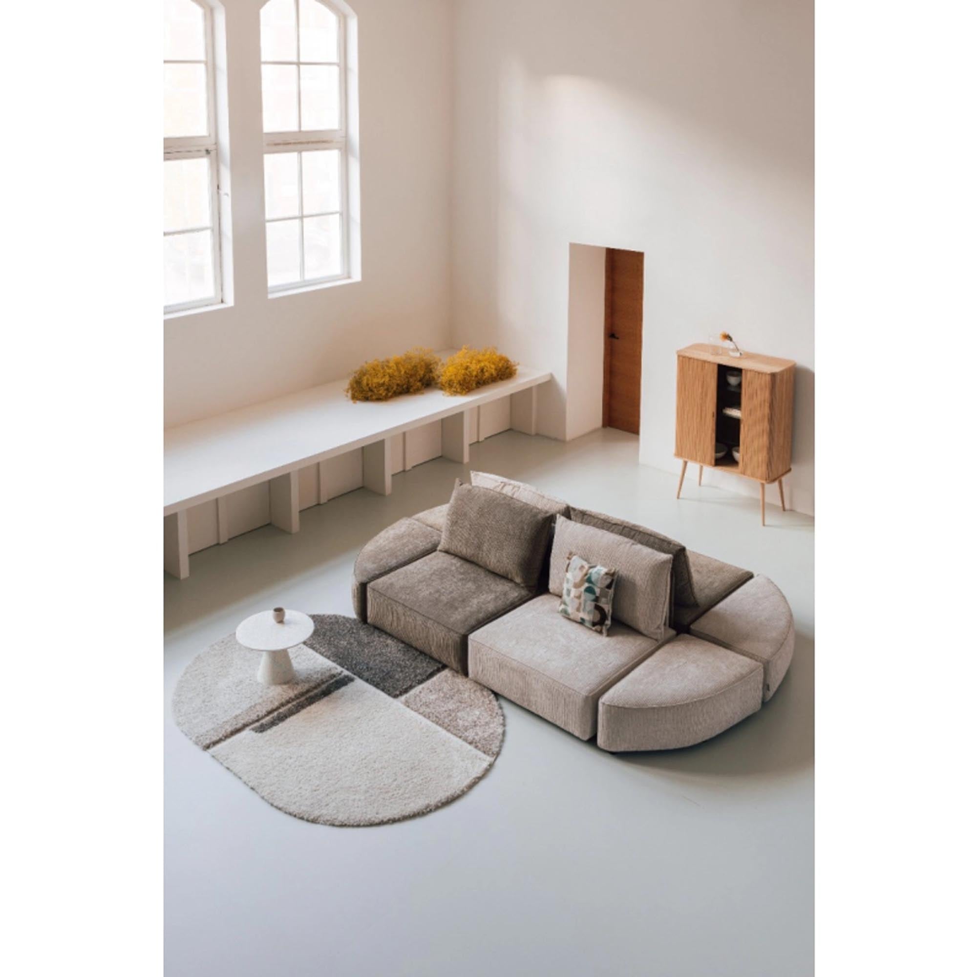 Verleihen Sie Ihrem Zuhause mit dem Teppich Zest von Zuiver einen eleganten Touch. Robust, pflegeleicht und in verschiedenen Größen erhältlich.