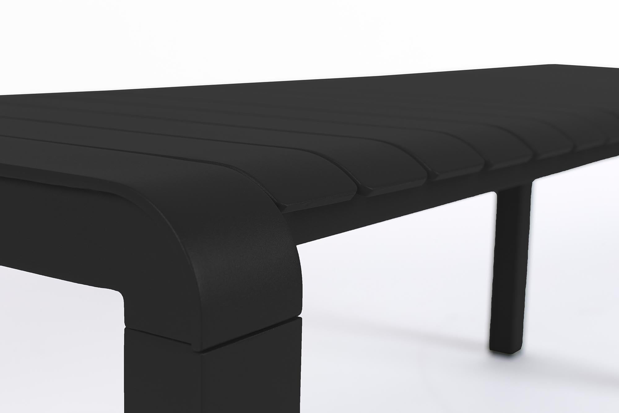 Stilvolle Zuiver Vondel Gartenbank aus wetterfestem Aluminium.