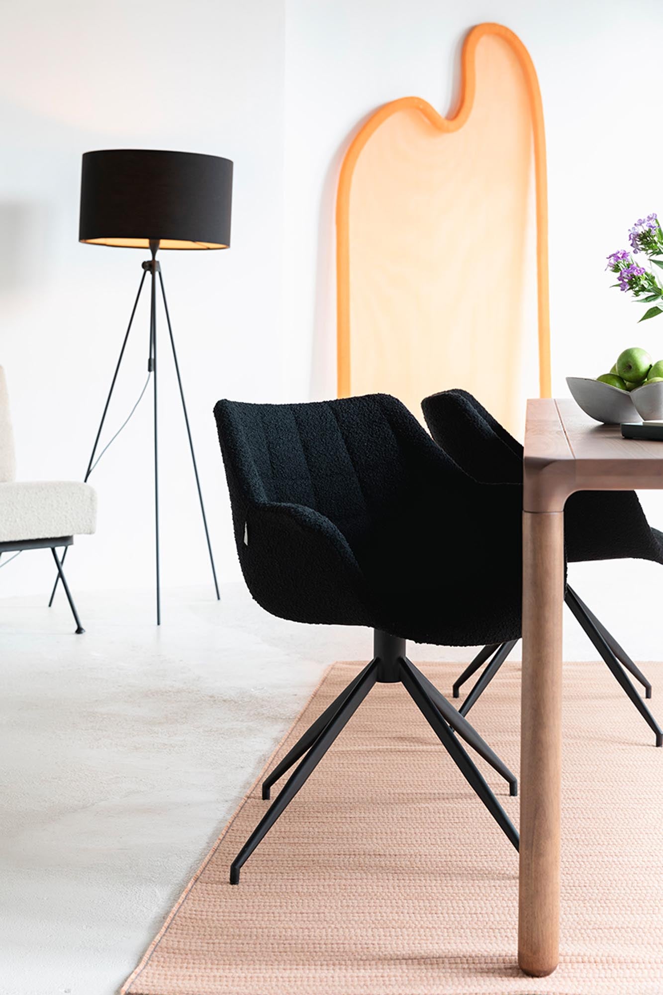 Zuiver Doulton Swivel: Stilvoller Drehstuhl für modernes Wohnen.
