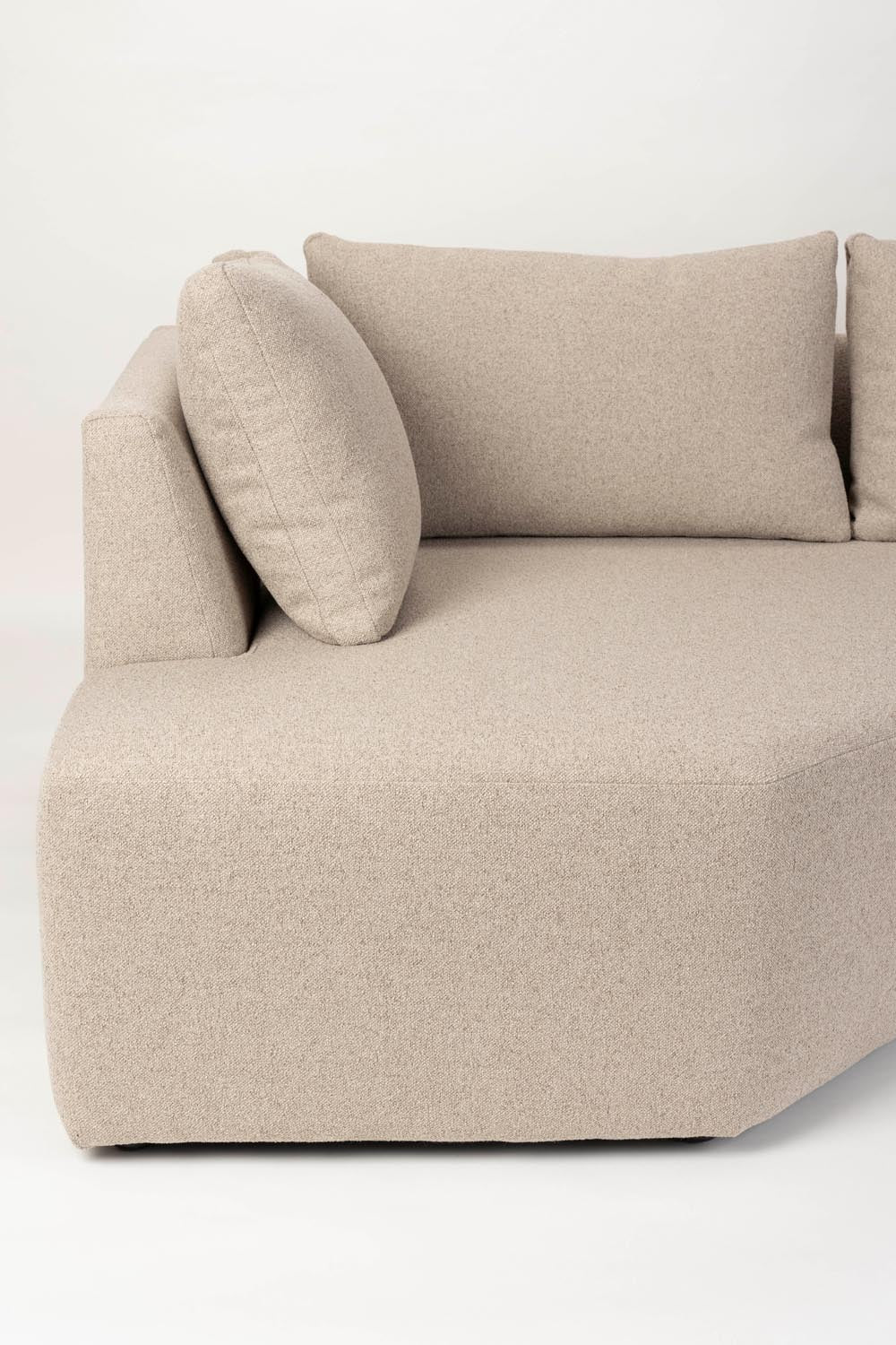 Prosper Sofa Right in Cappucino präsentiert im Onlineshop von KAQTU Design AG. 3er Sofa ist von Zuiver