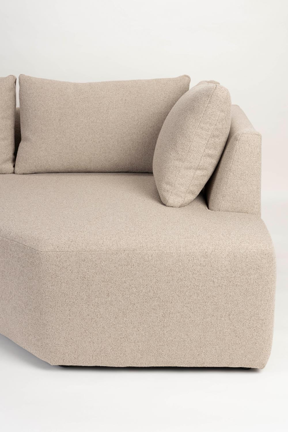 Prosper Sofa Left in Cappucino präsentiert im Onlineshop von KAQTU Design AG. 3er Sofa ist von Zuiver