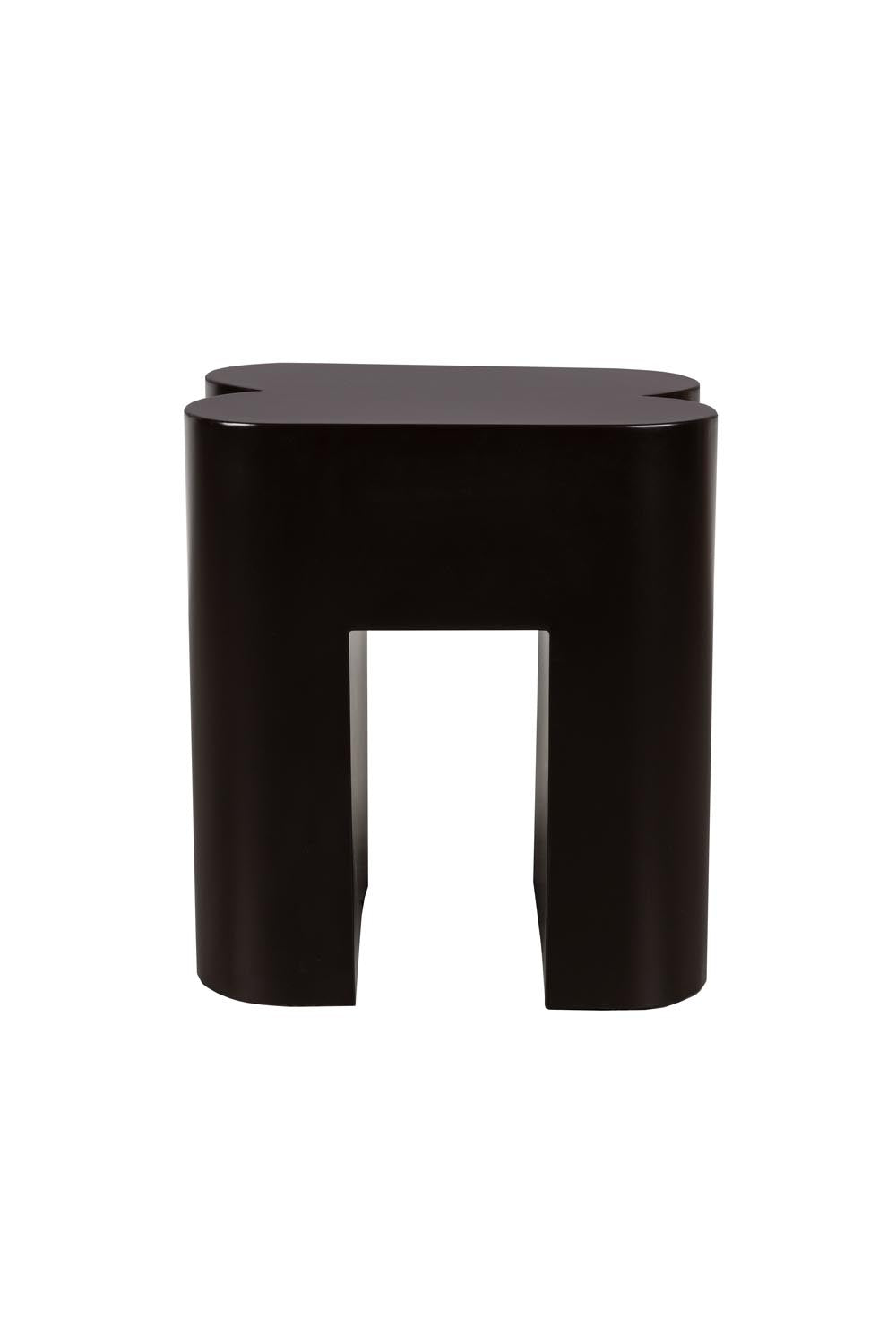 Shape Hocker in Beige präsentiert im Onlineshop von KAQTU Design AG. Hocker ist von Zuiver