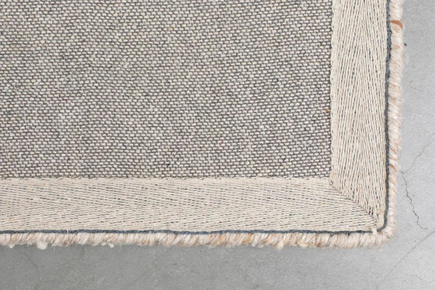 Eleganter Zuiver Hills Teppich: Perfekte Harmonie für Ihr Zuhause.
