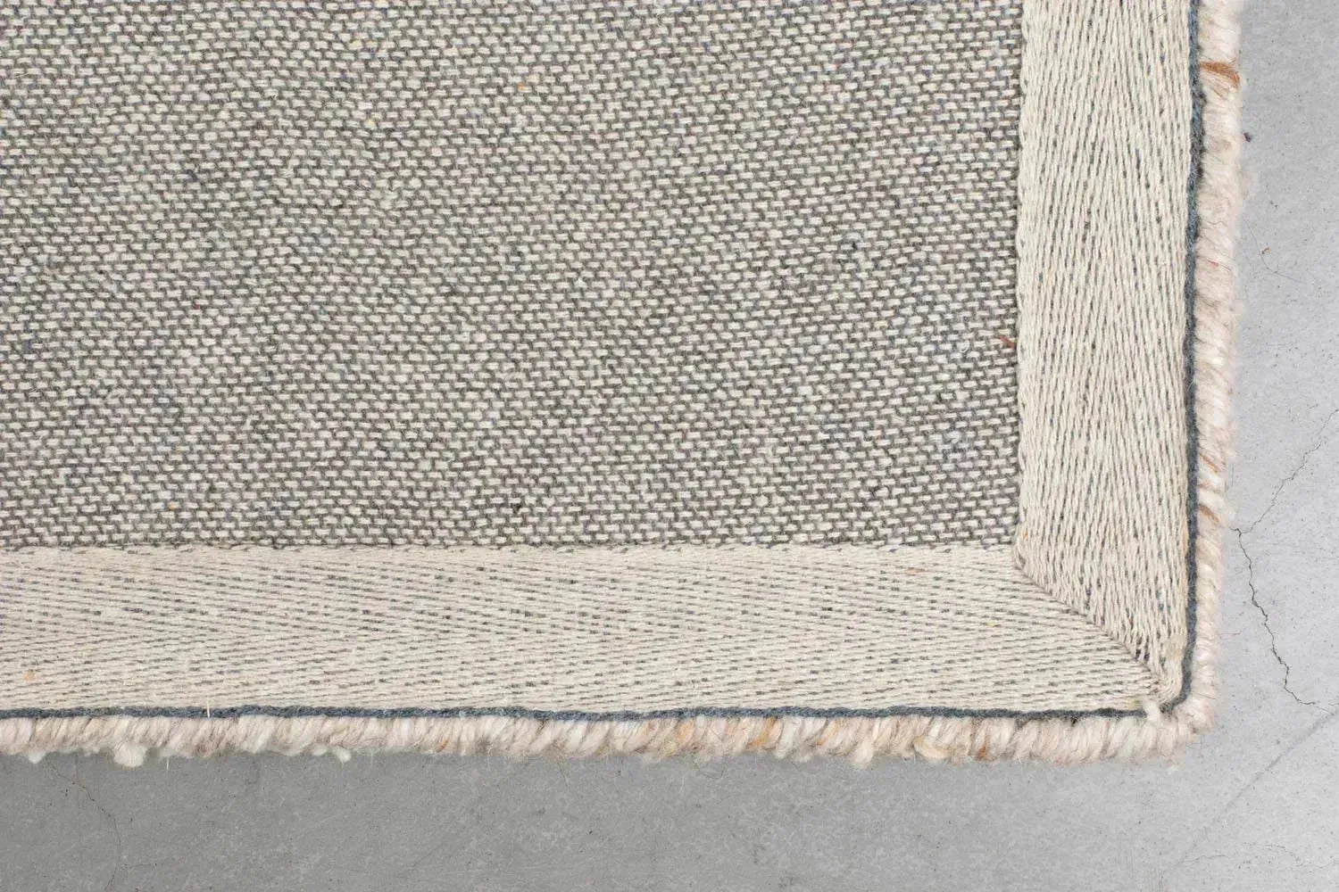 Eleganter Zuiver Hills Teppich: Perfekte Harmonie für Ihr Zuhause.