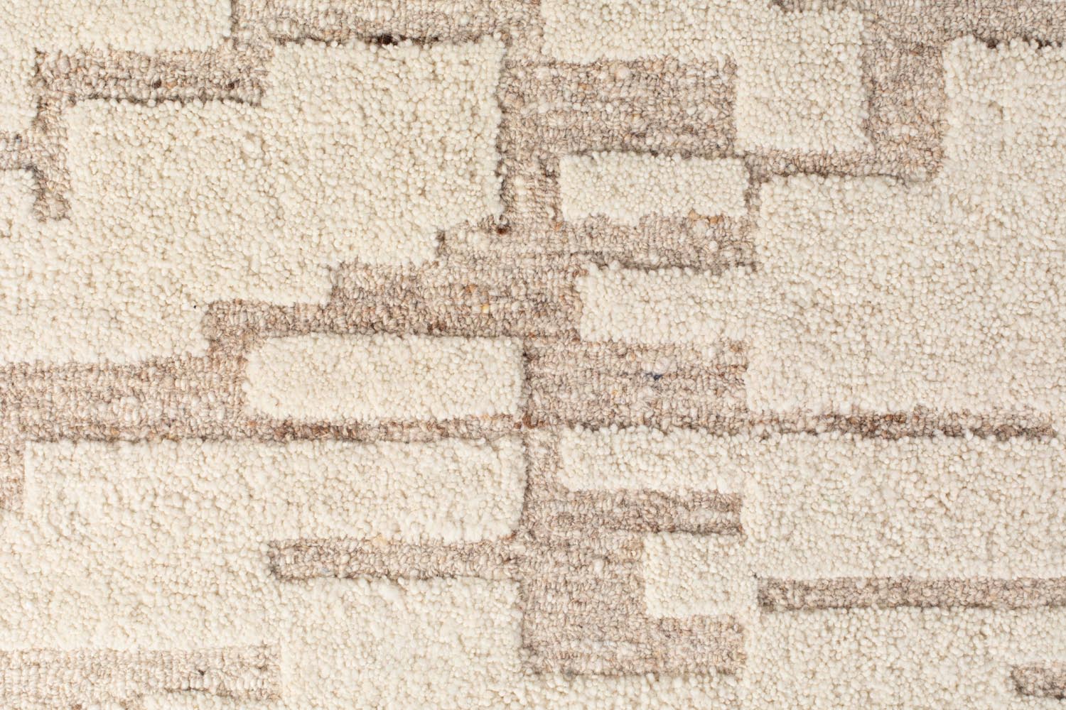 Zuiver Hills Teppich 200x300: Zeitloses Design für Ihr Zuhause.