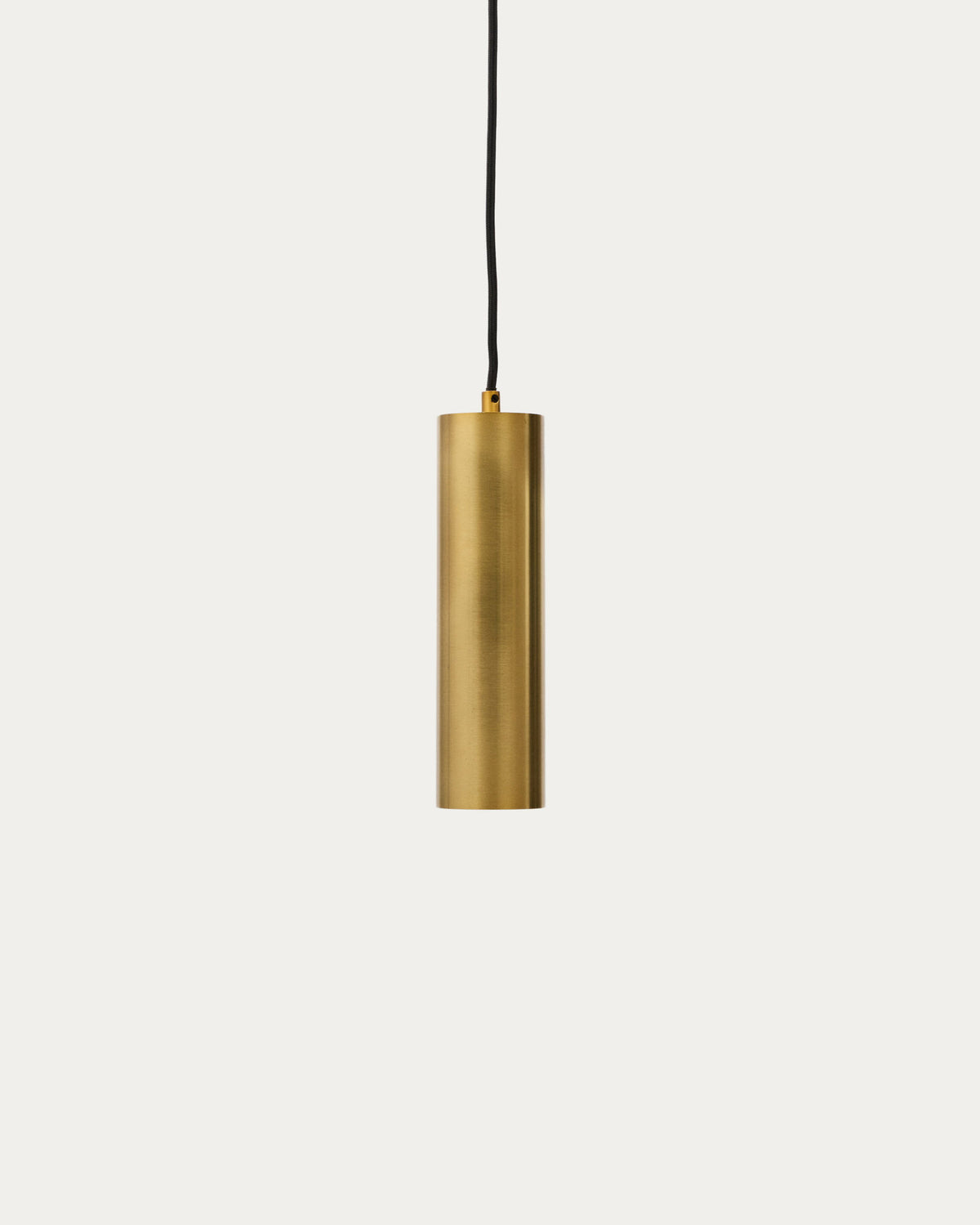 Deckenleuchte Andia aus Aluminium mit goldfarbenem Finish in Gold präsentiert im Onlineshop von KAQTU Design AG. Pendelleuchte ist von Kave Home