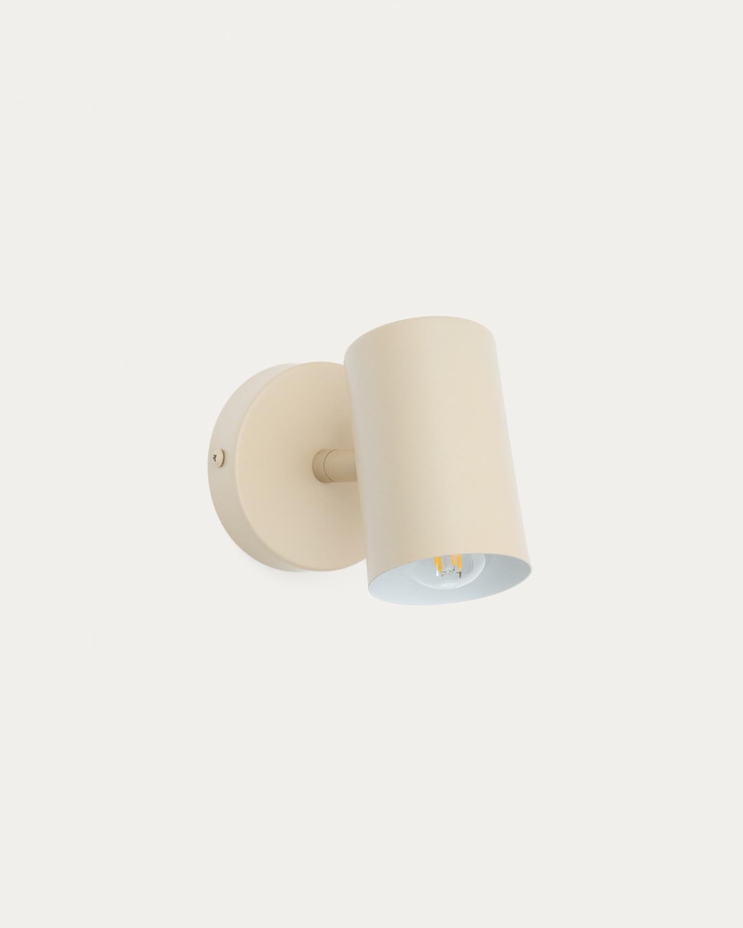 Wandleuchte Manie aus Metall mit beigem, texturiertem Finish in Beige präsentiert im Onlineshop von KAQTU Design AG. Wandleuchte ist von Kave Home