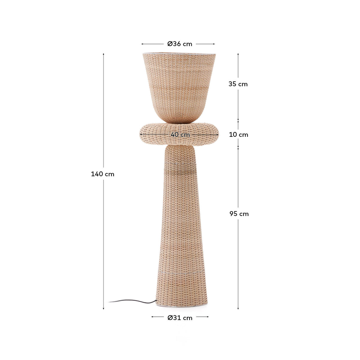 Stehlampe Neuda aus Rattan mit hellem Finish in Natur präsentiert im Onlineshop von KAQTU Design AG. Stehleuchte ist von Kave Home