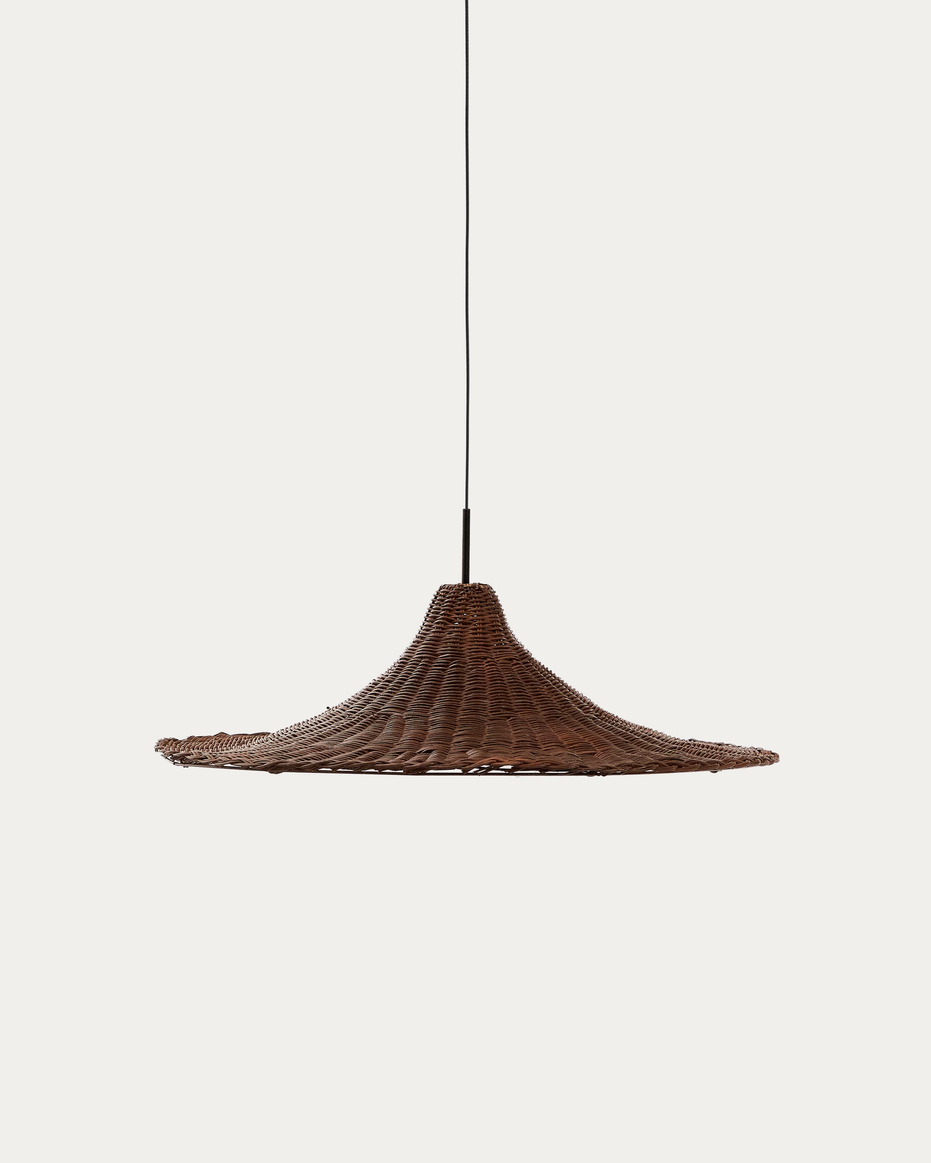 Lampenschirm für Deckenleuchte Bladia aus Rattan mit Finish in Braun Ø 70 cm in Braun präsentiert im Onlineshop von KAQTU Design AG. Lampenschirm ist von Kave Home